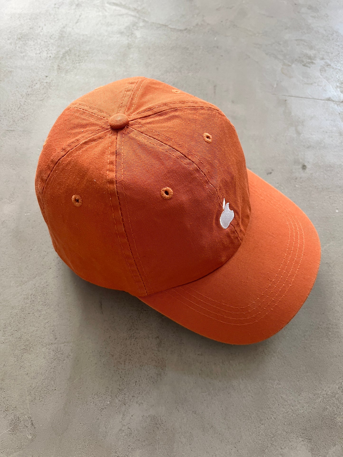 ORANGE APPLE PROMO CAP - 1990S