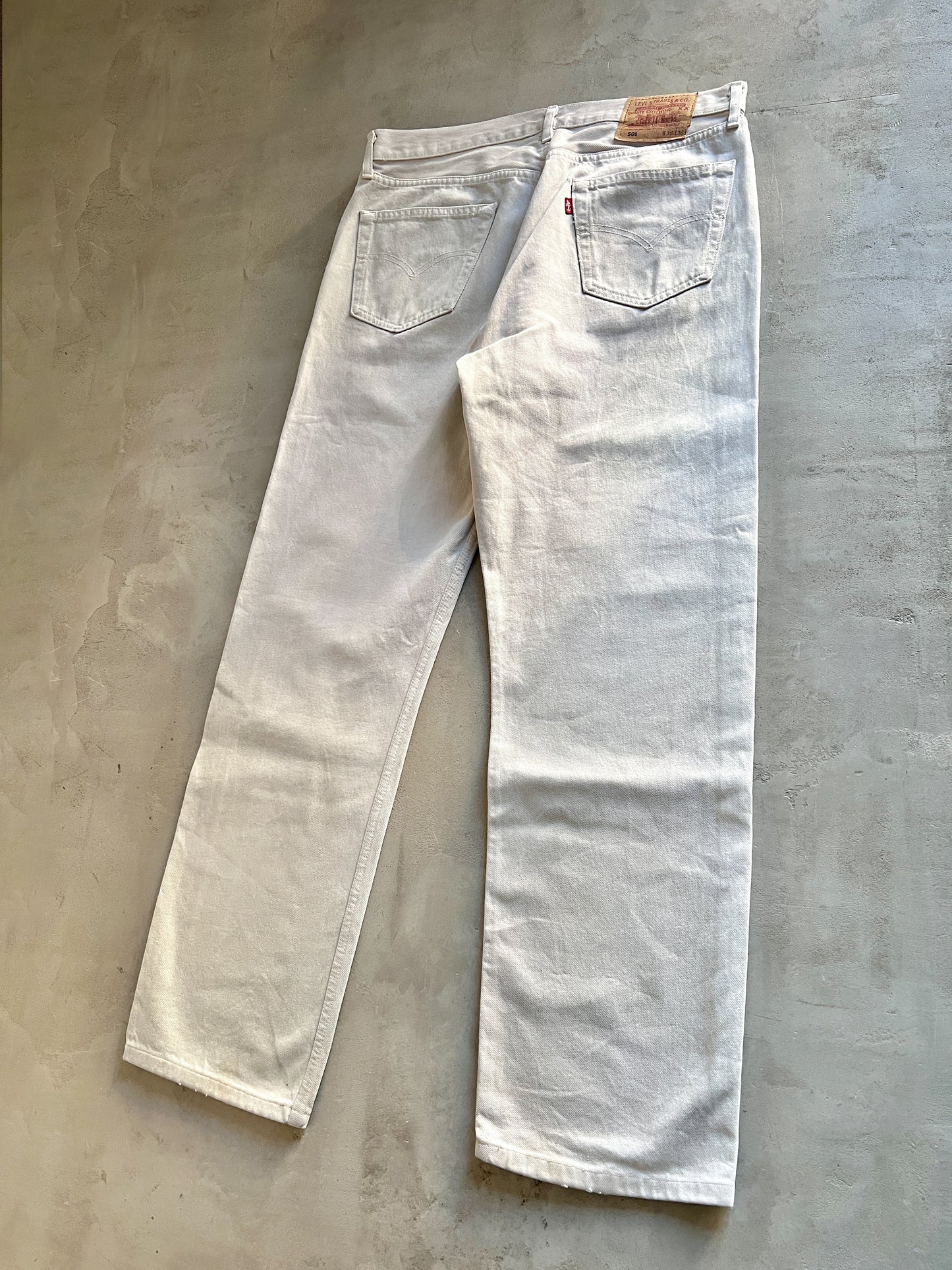 CREME LEVIS 501 JEANS - 1990S - L/XL