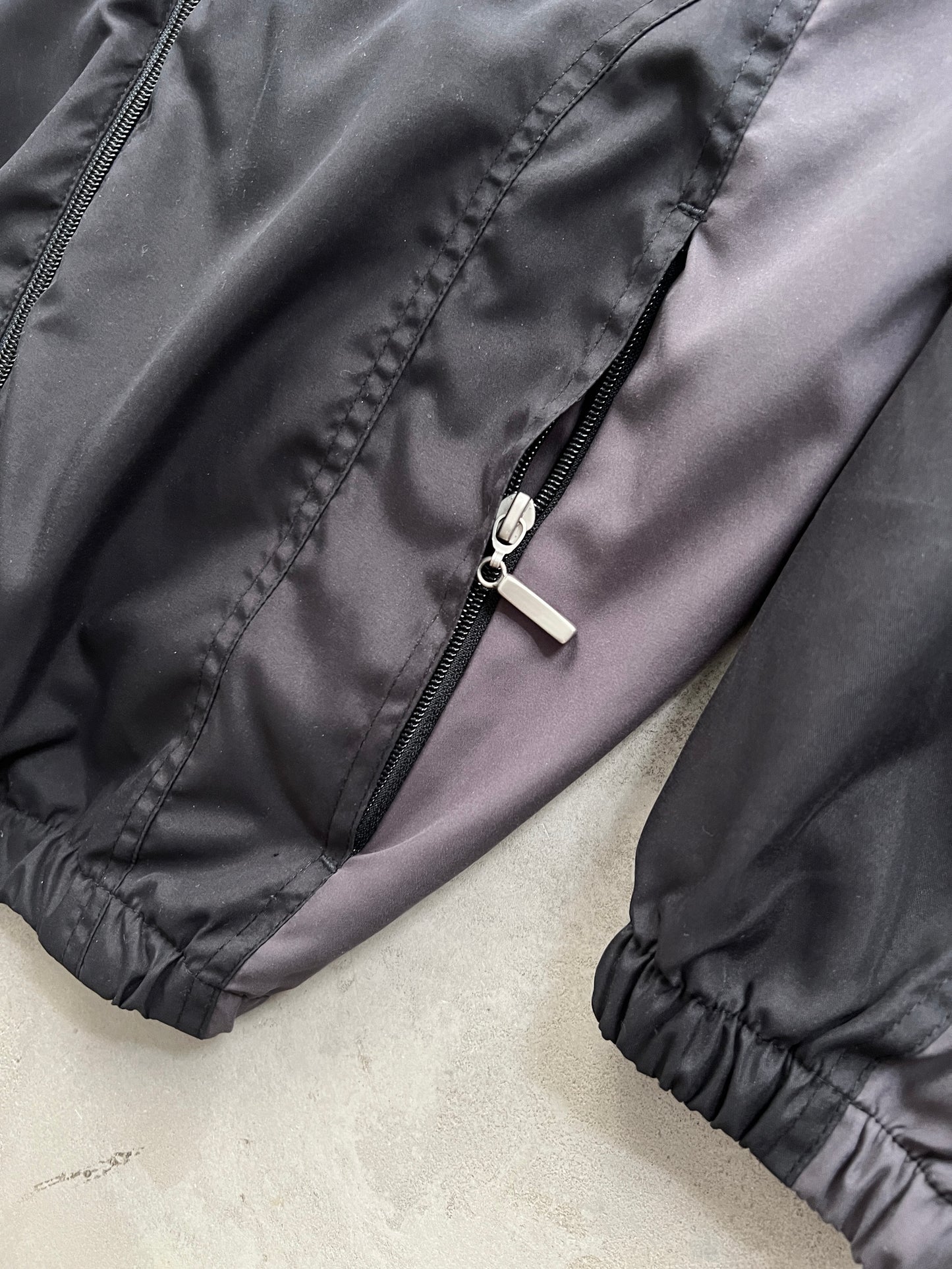 BLACK/GREY BMW TRACK JACKET - 1990S - L/M