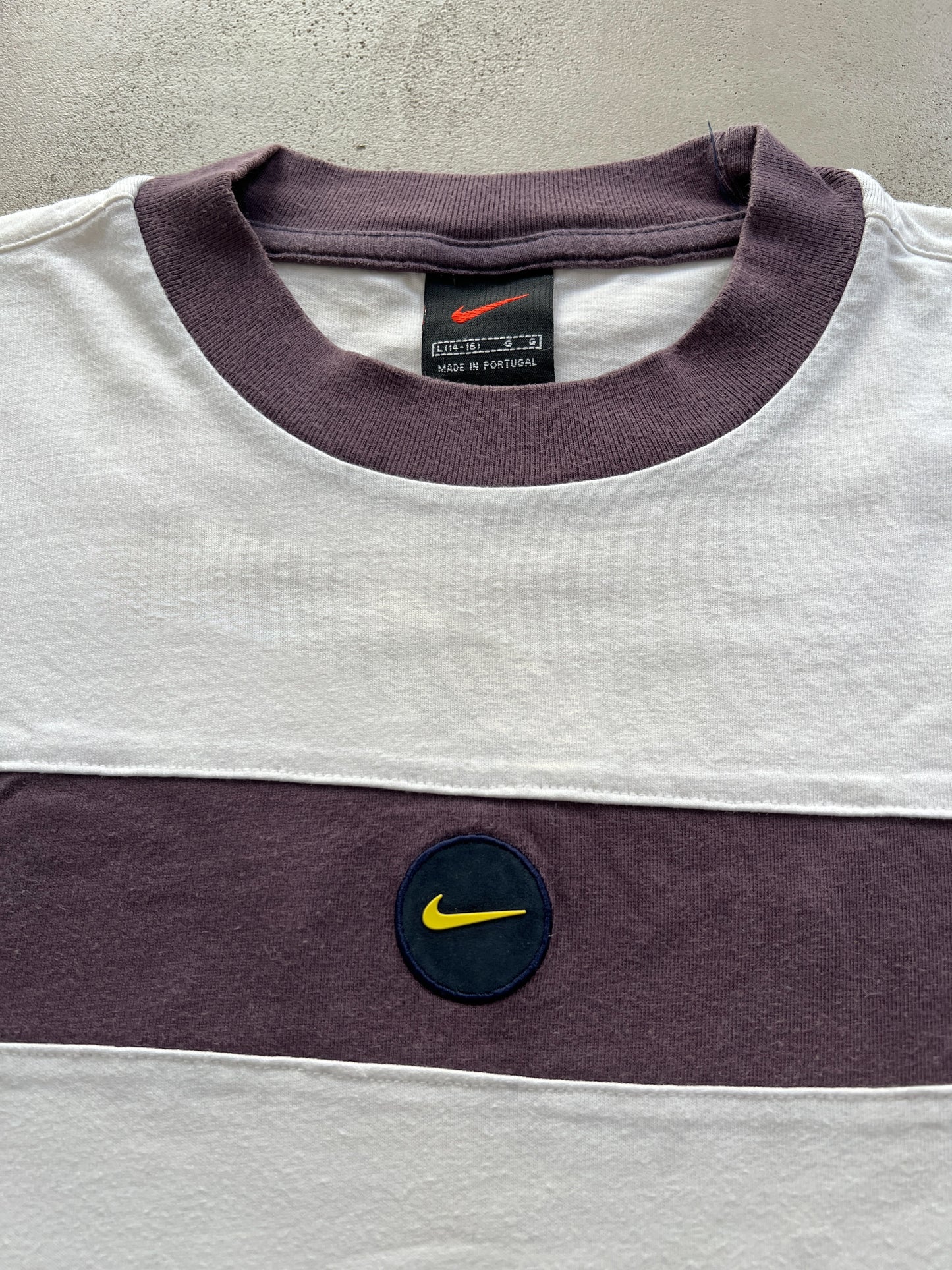 WHITE NIKE TEE - 1990S - WMNS M