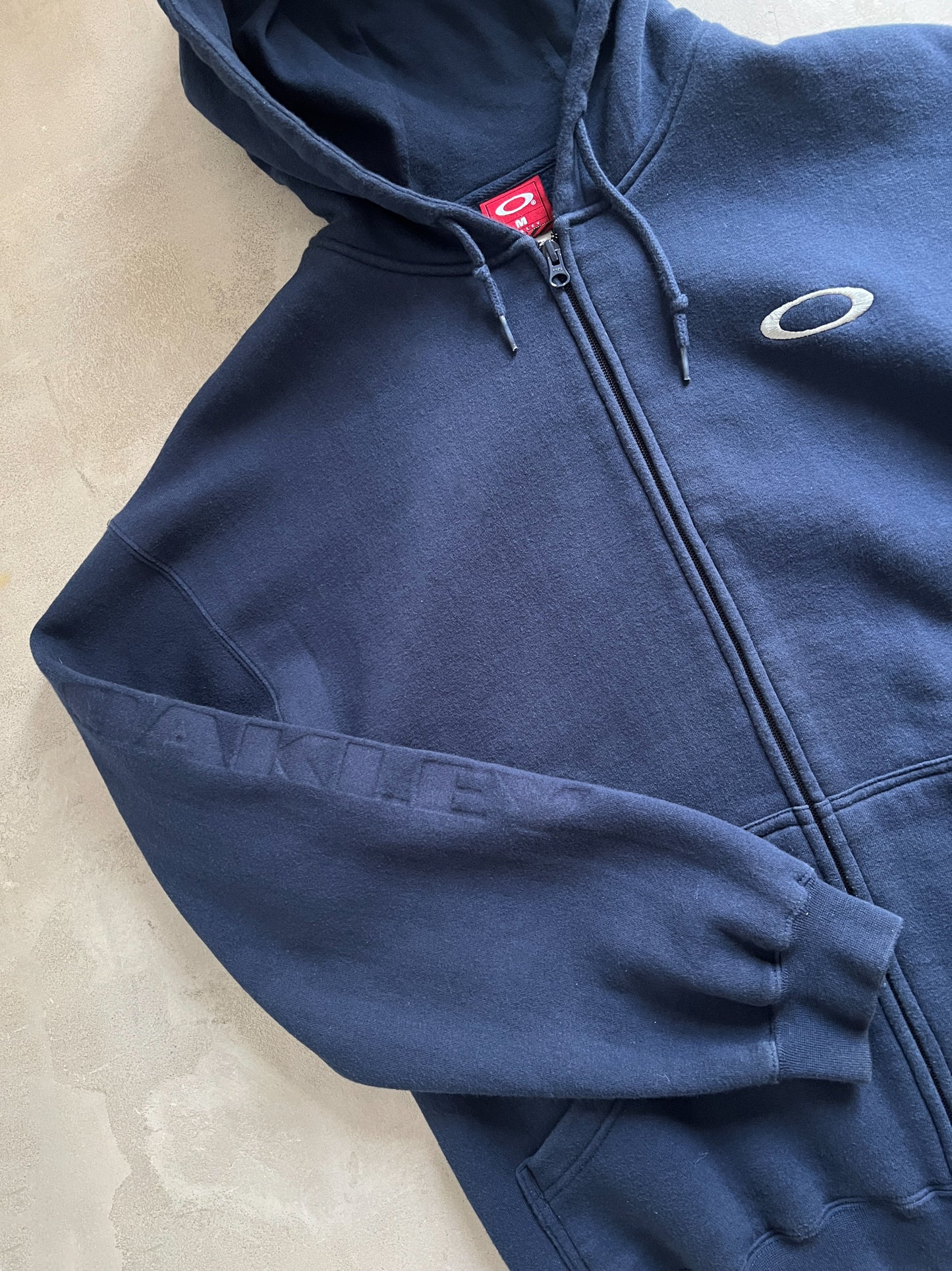 NAVY OAKLEY ZIP UP HOODIE - 1990S - L