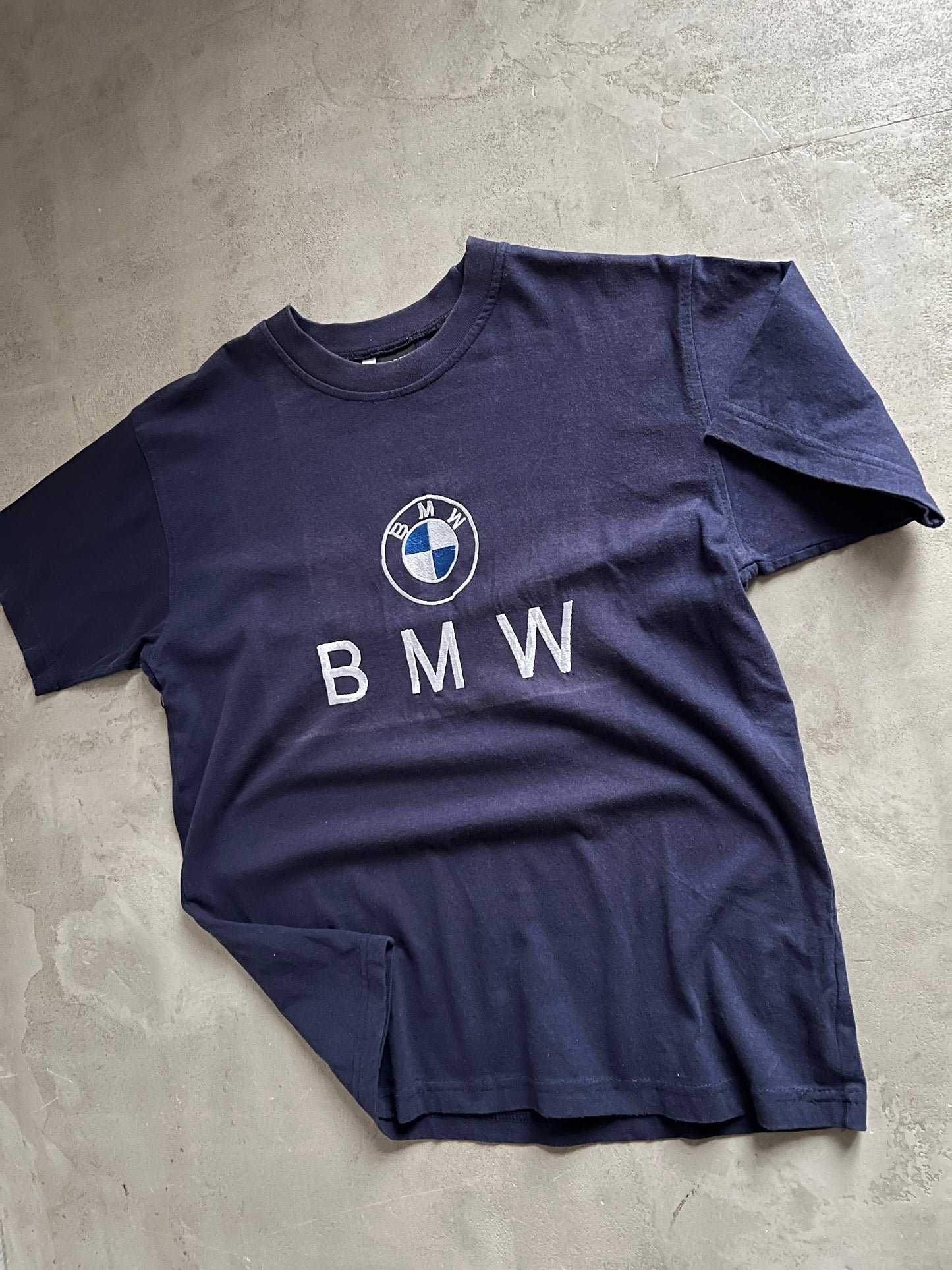 FADED NAVY/PURPLE BMW TEE - 1990S - M