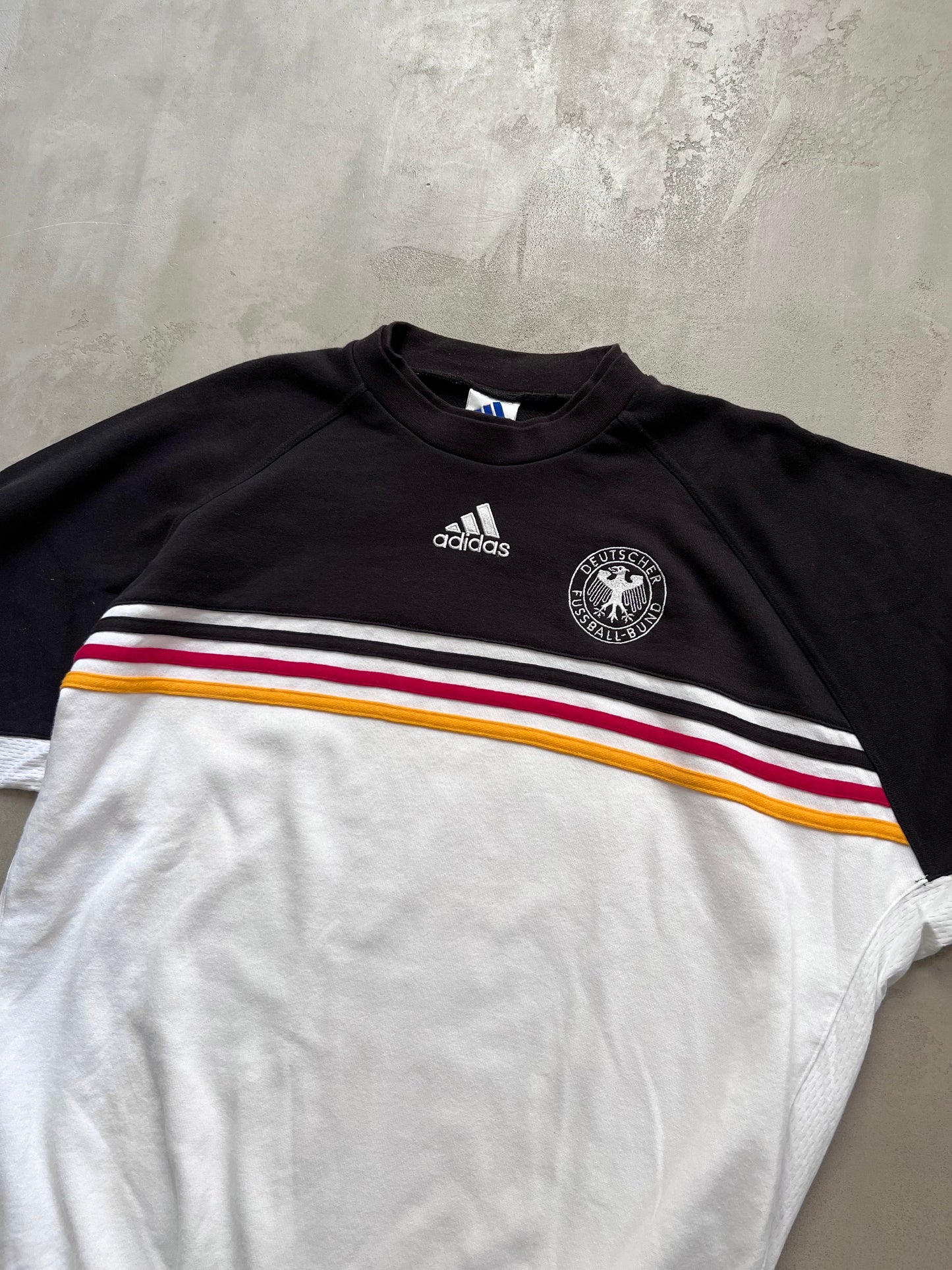 WHITE/BLACK DFB SWEATER - 1990S