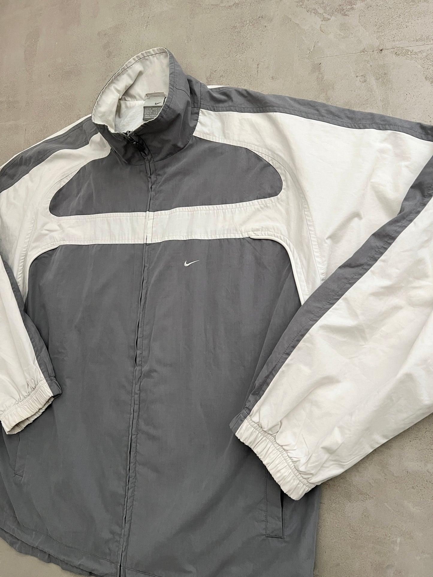 GREY/CREME NIKE TRACK JACKET - 2000S - L