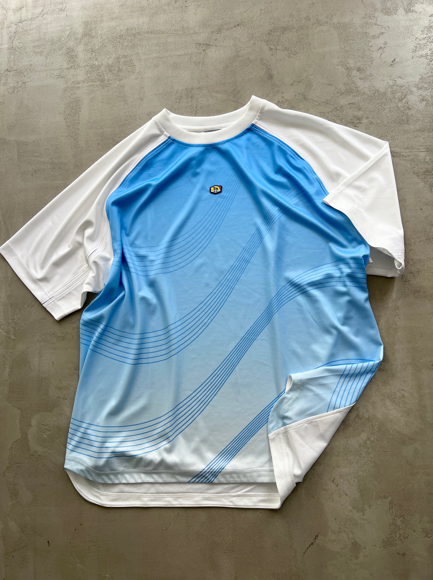 BABY BLUE NIKE TN TEE - 2000S - XXL