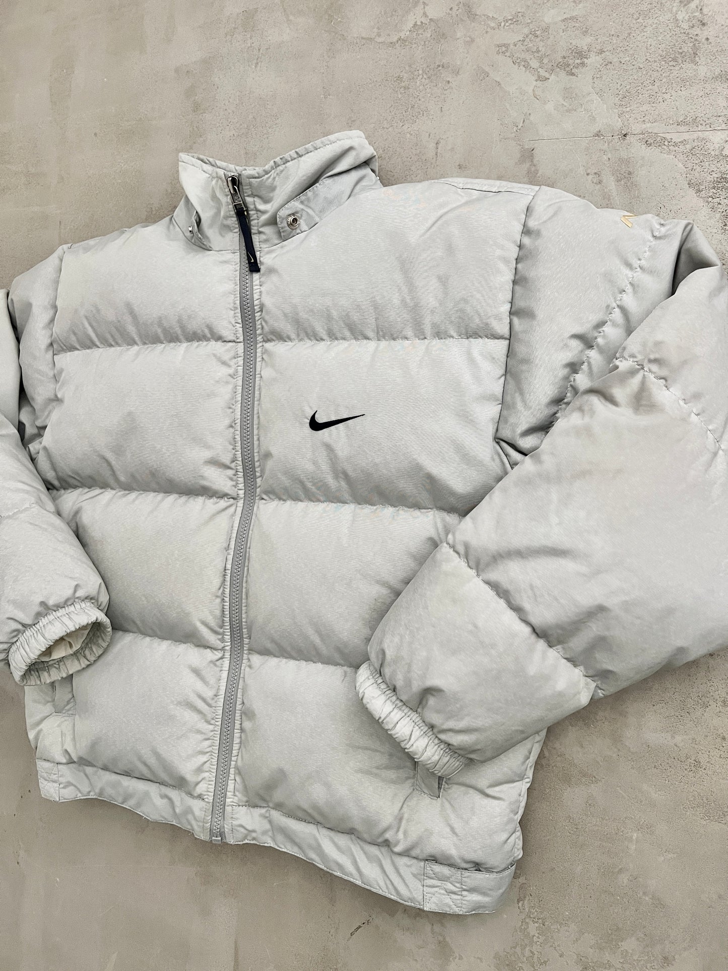 GREY NIKE PUFFER - 1990S - S