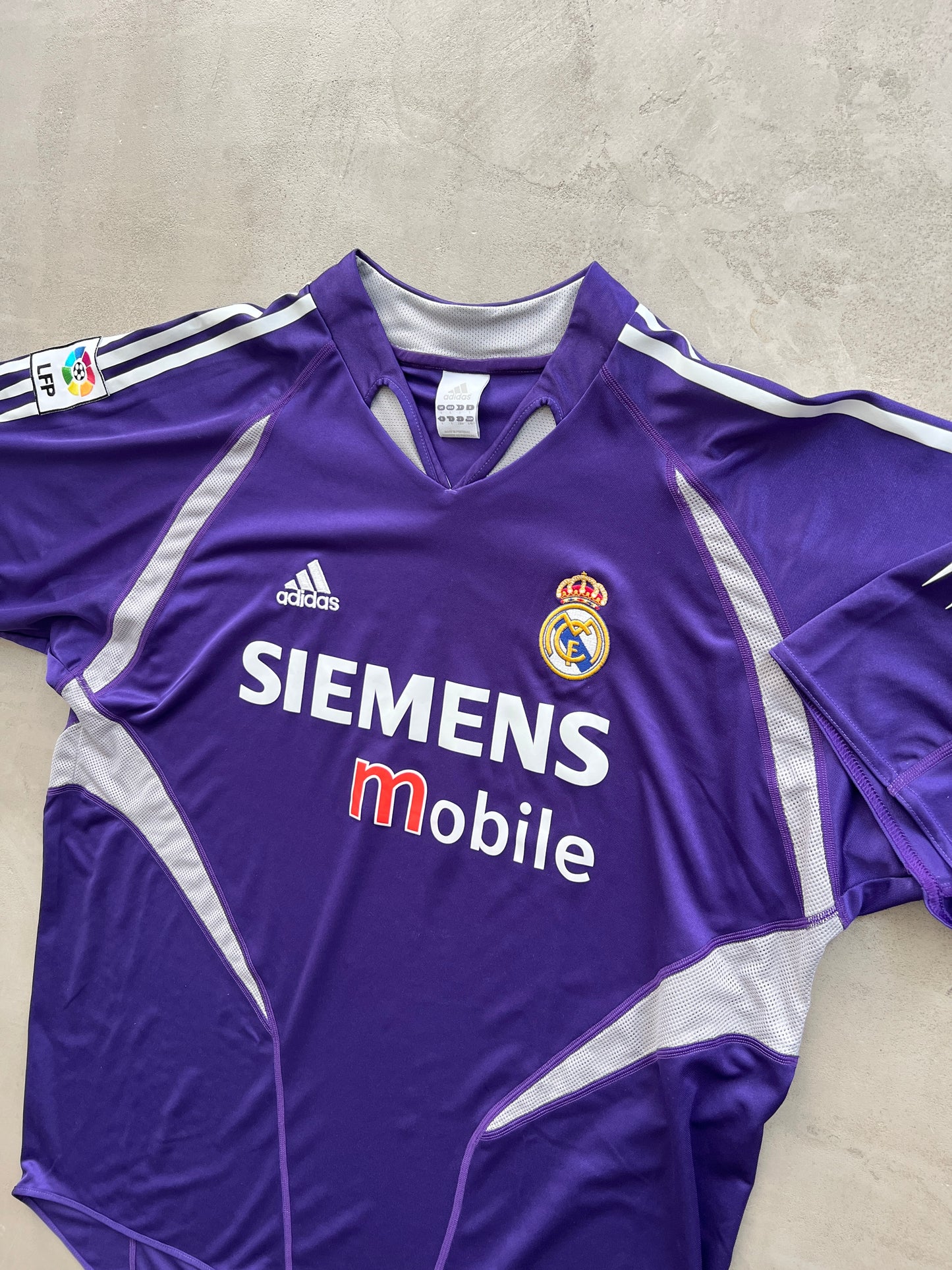 PURPLE REAL MADRID JERSEY - 2004 - XL