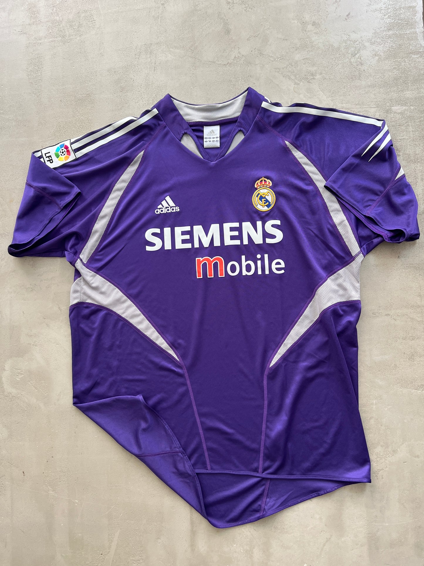 PURPLE REAL MADRID JERSEY - 2004 - XL