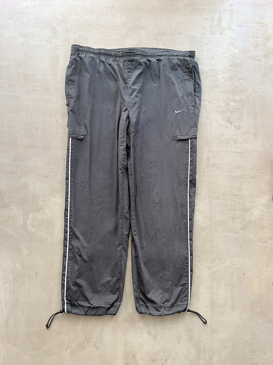 GREY NIKE TRACK PANTS - 2000S - XL/L