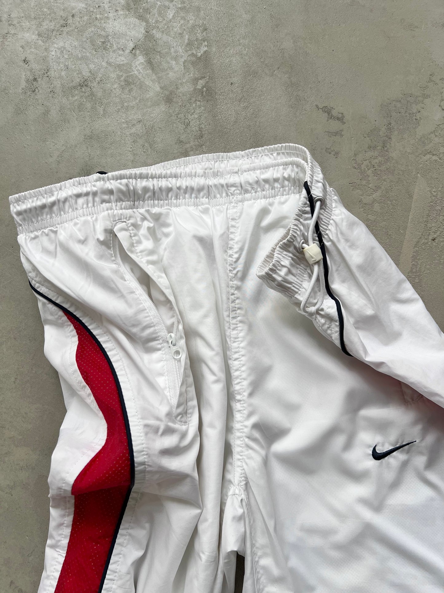 WHITE/RED NIKE TRACK PANTS - 2000S - M