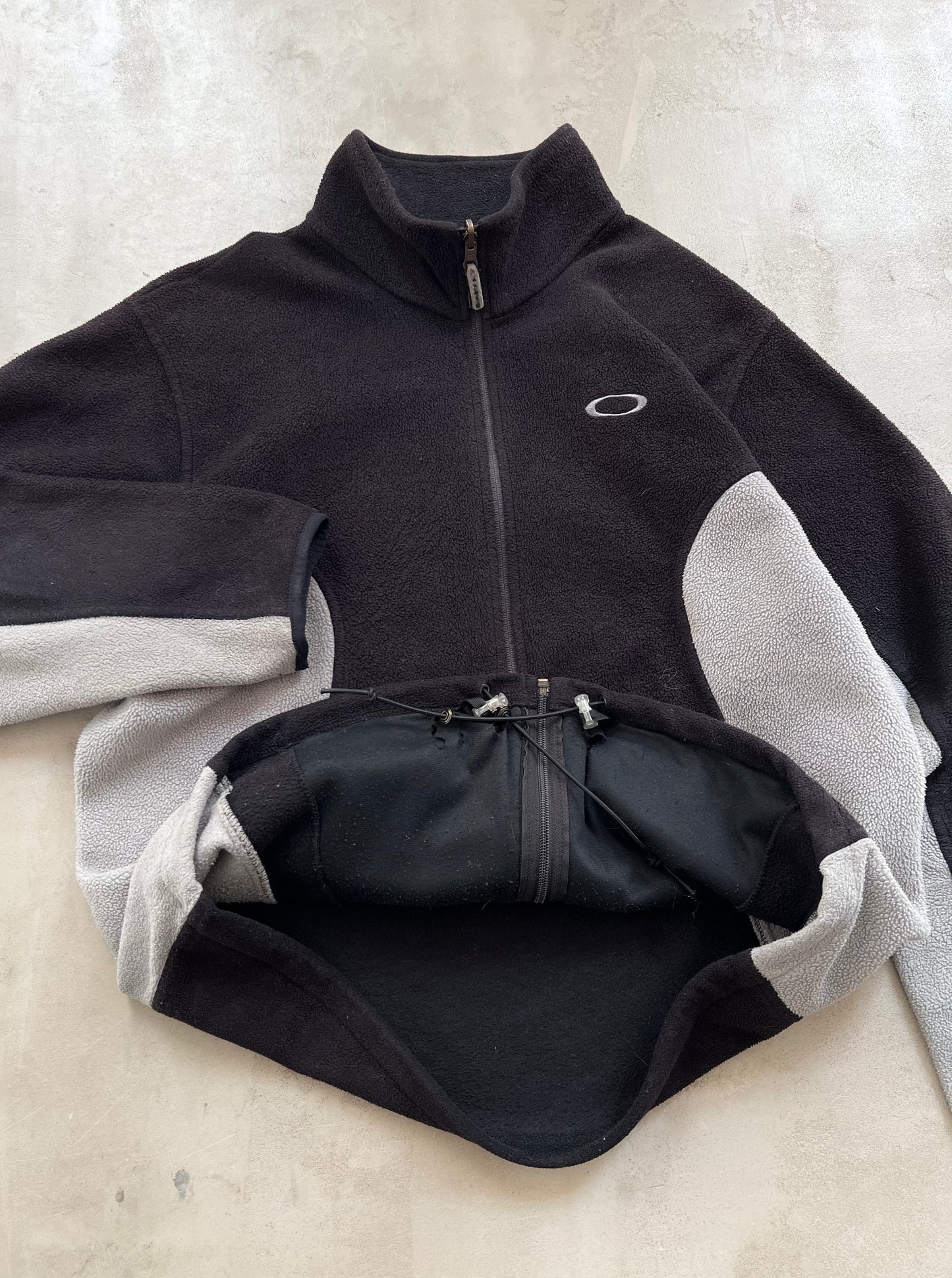 BLACK/GREY OAKLEY FLEECE - 2000S