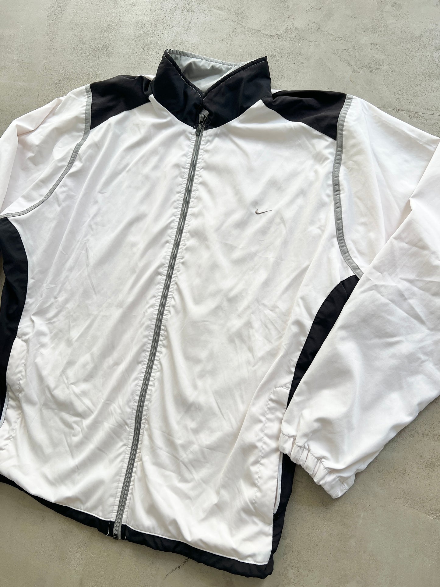 WHITE NIKE TRACK JACKET - 2000S - XL/L