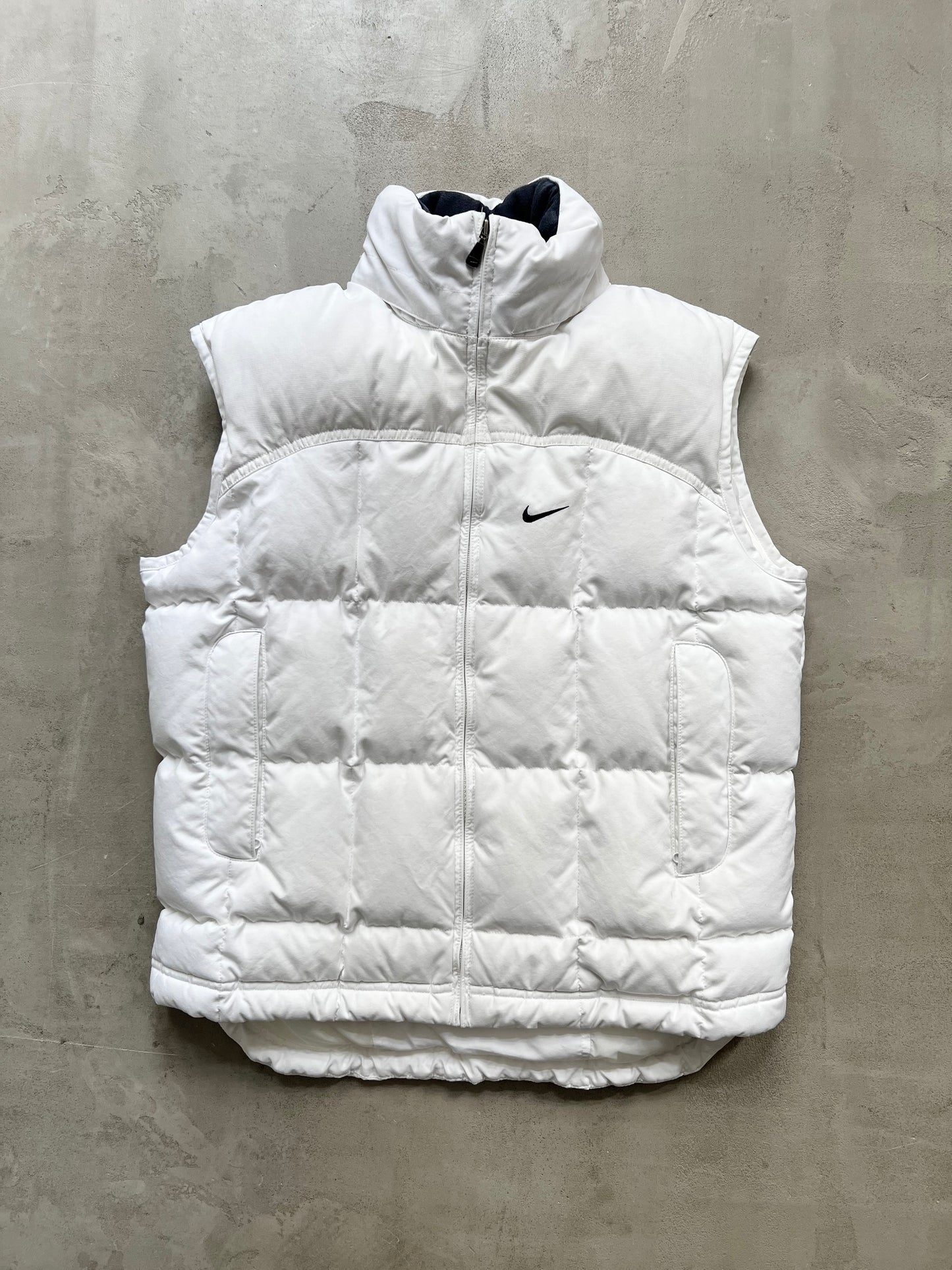 WHITE NIKE VEST - 2000S - S