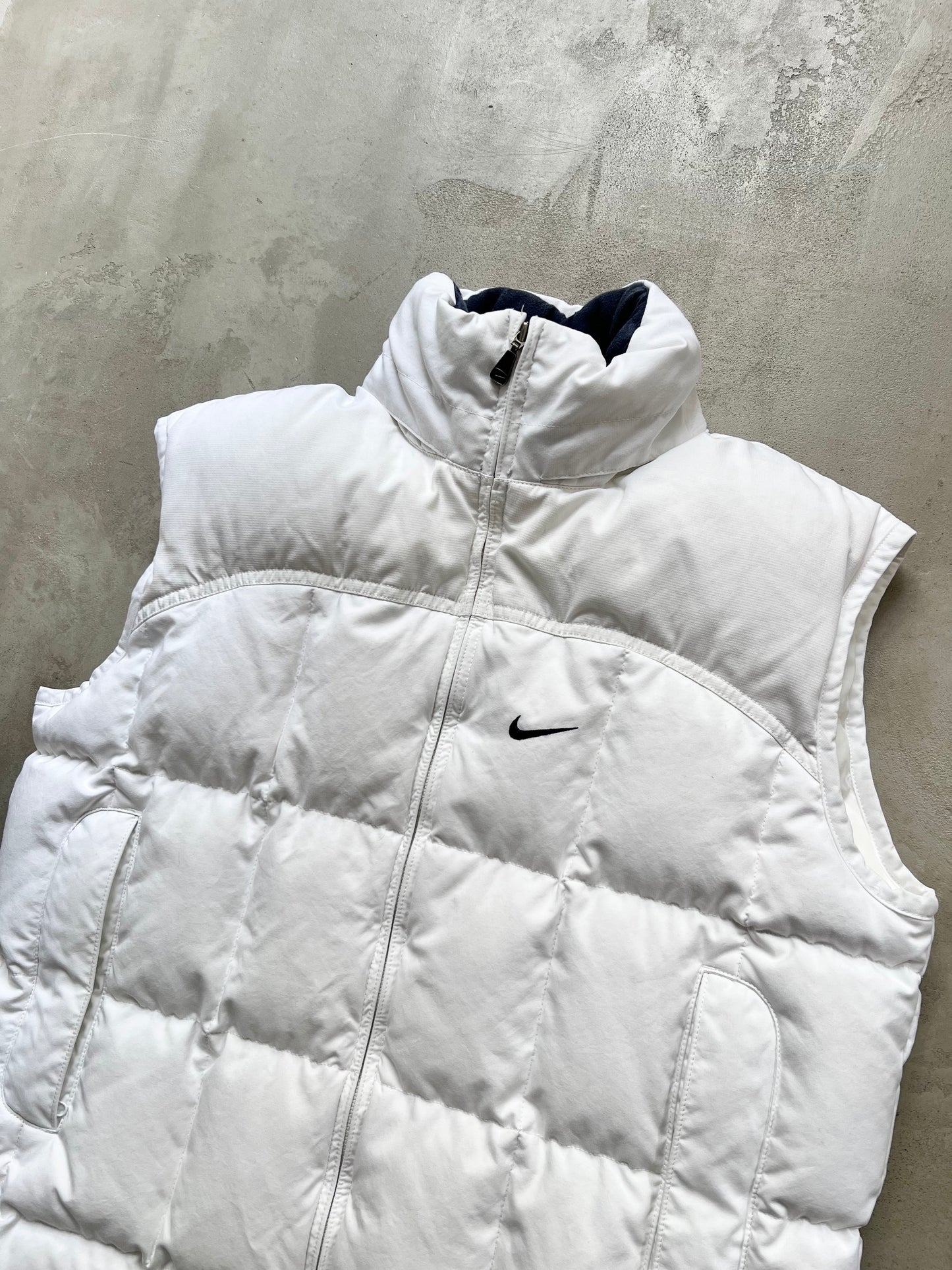 WHITE NIKE VEST - 2000S - S