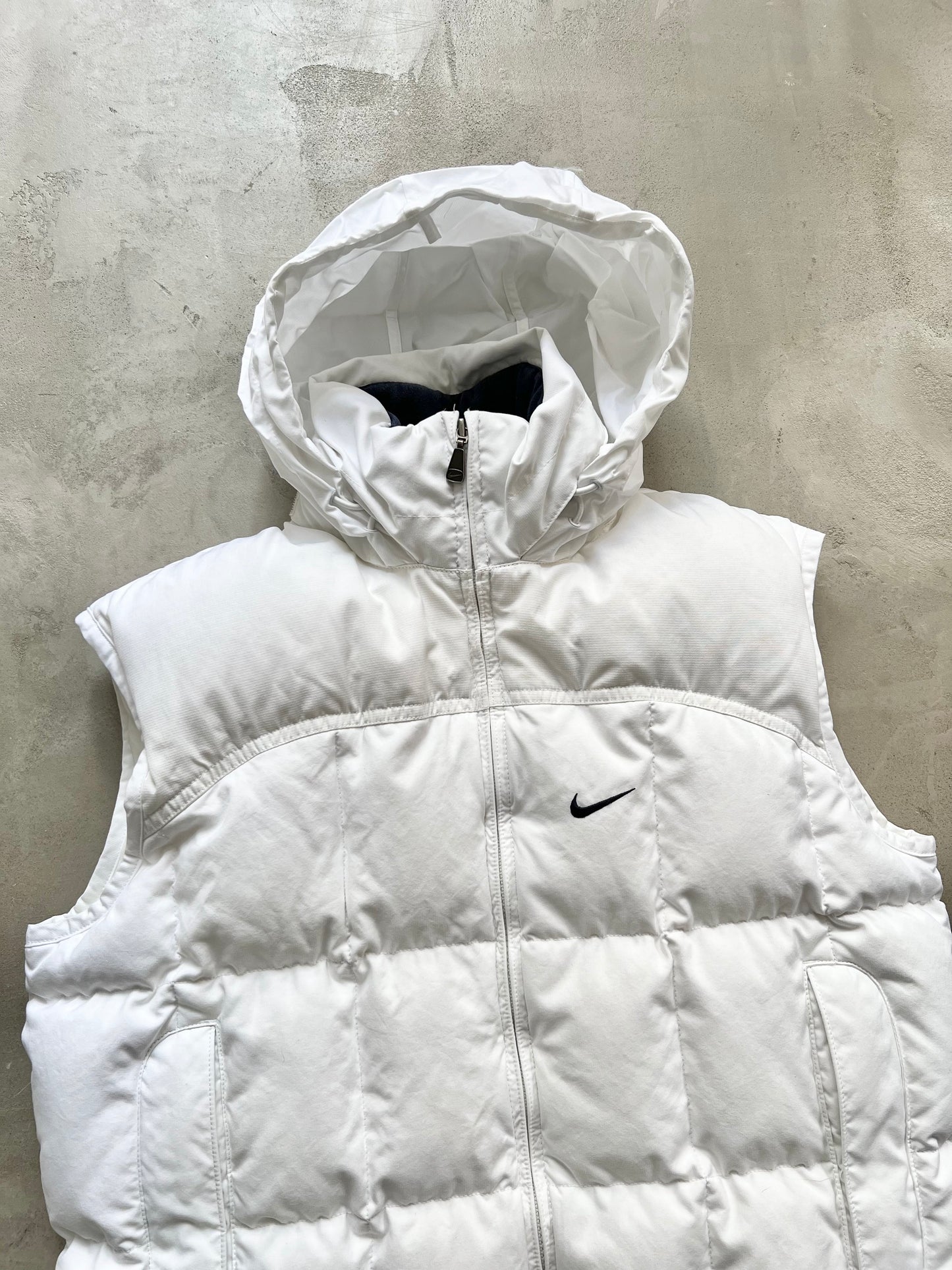 WHITE NIKE VEST - 2000S - S