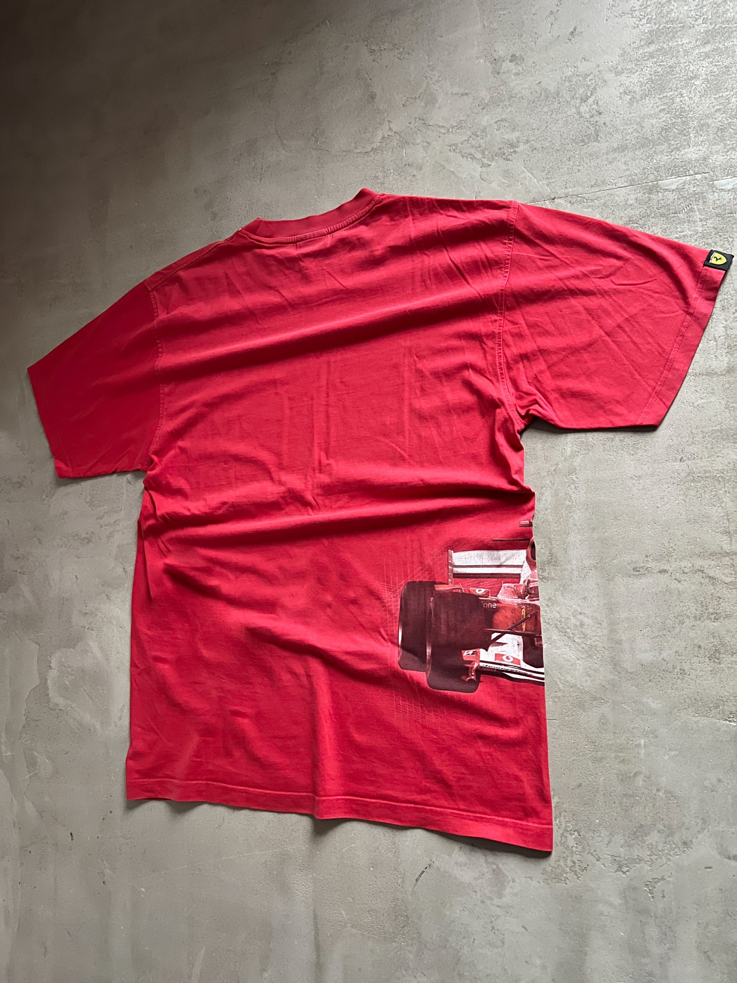 RED FERRARI RACING TEE - 1990S - L