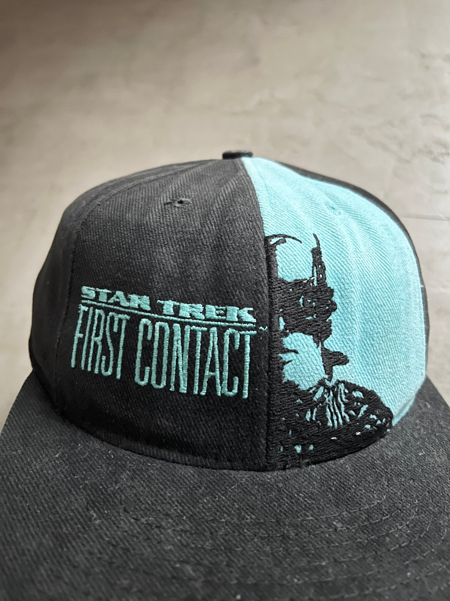 BLACK/LIGHT BLUE STAR TREK CAP - 1990S