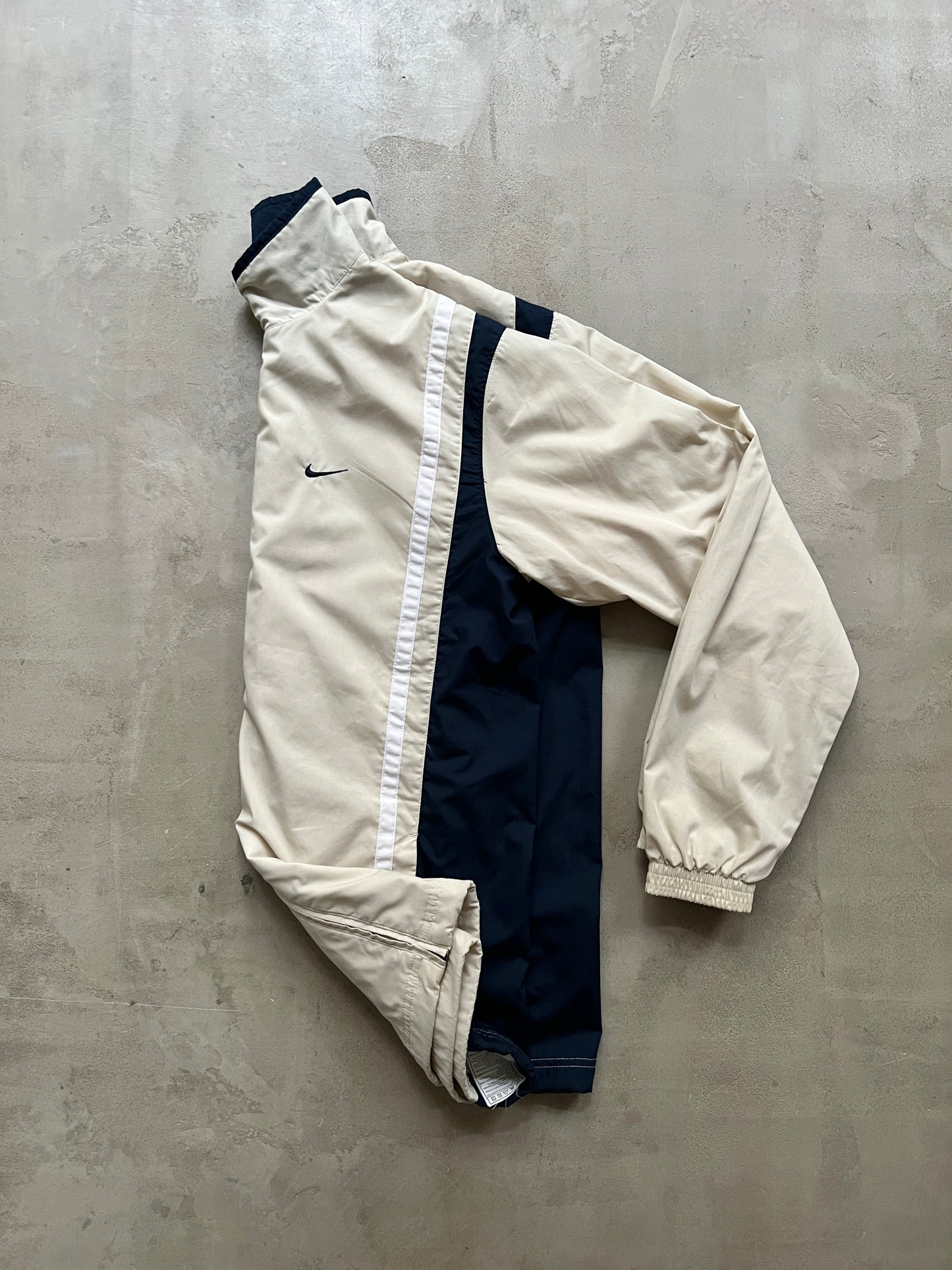 LIGHT BEIGE/NAVY NIKE TRACK JACKET - 2000S - XL