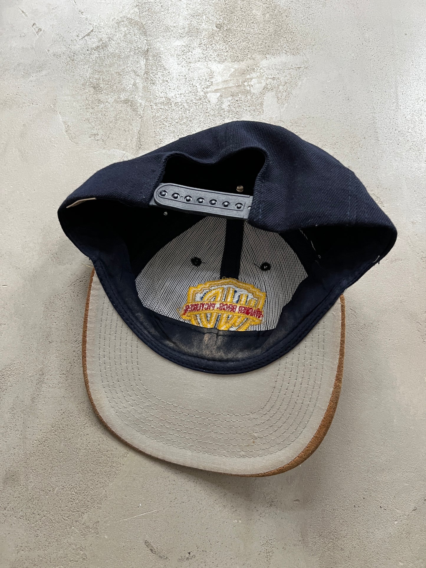 NAVY/BEIGE WARNER BROS CAP - 1990S