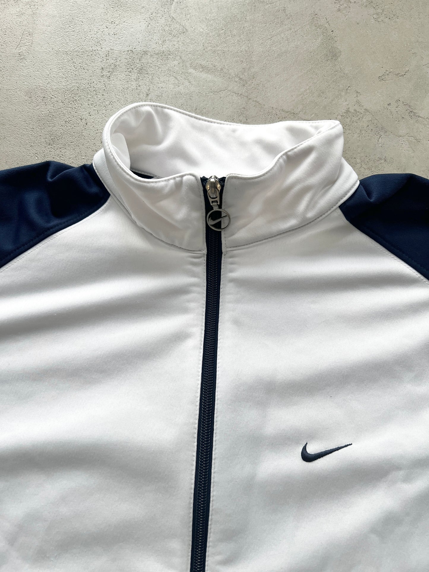 WHITE/NAVY NIKE TRACK JACKET - 2000S - M