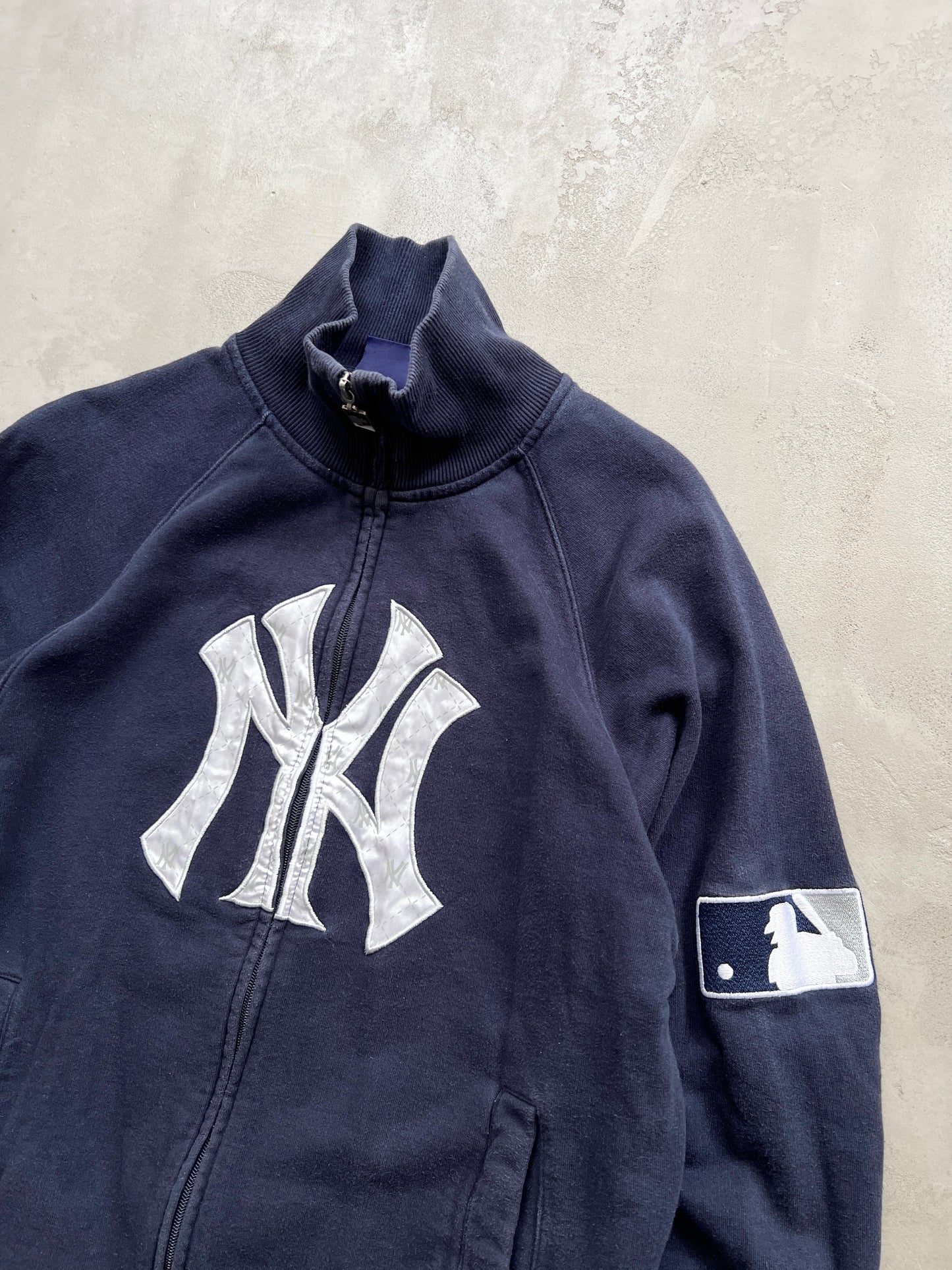 FADED NAVY YANKEES JACKET - 1990S