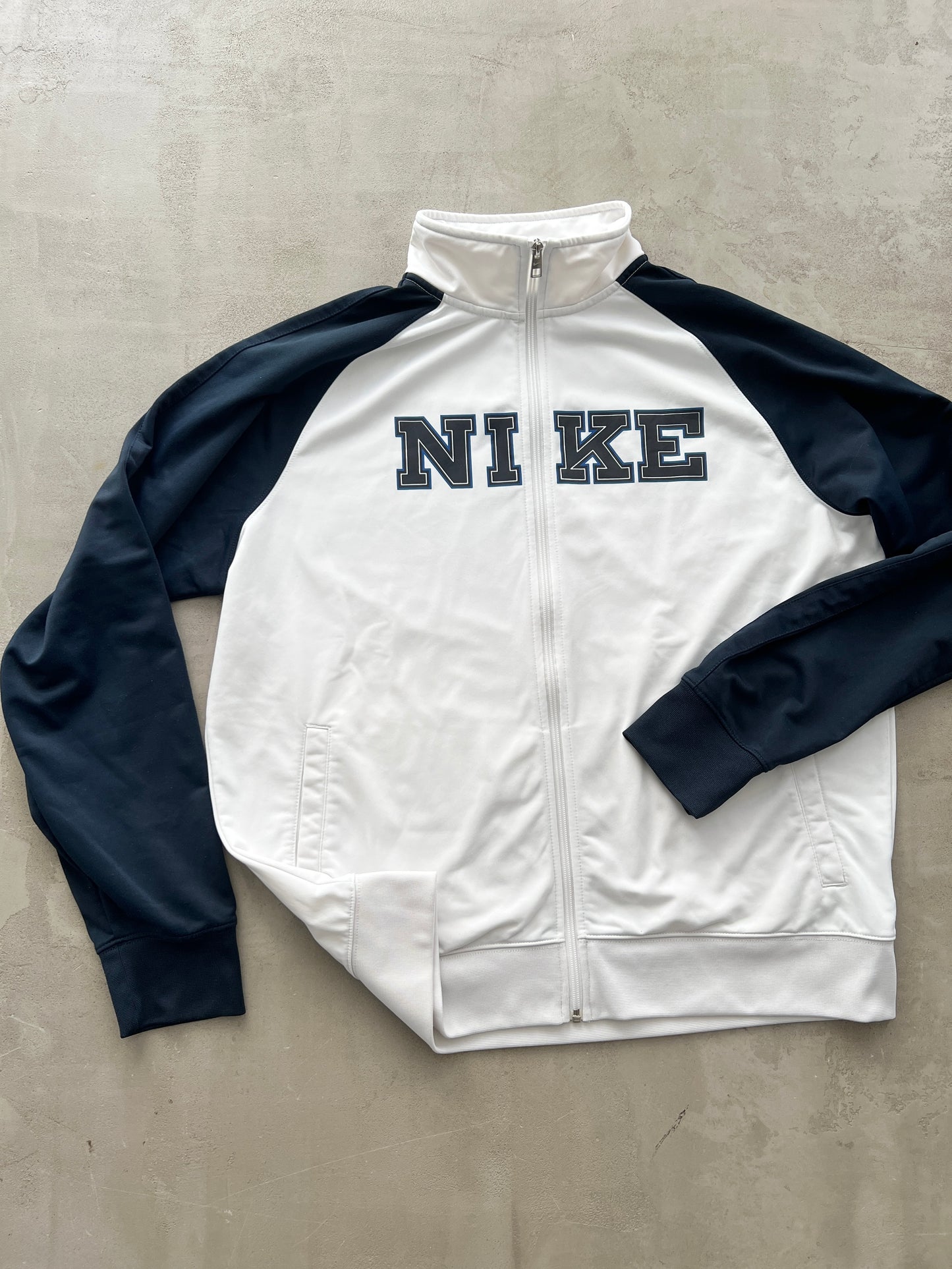 WHITE/NAVY NIKE TRACK JACKET - 2000S - XL