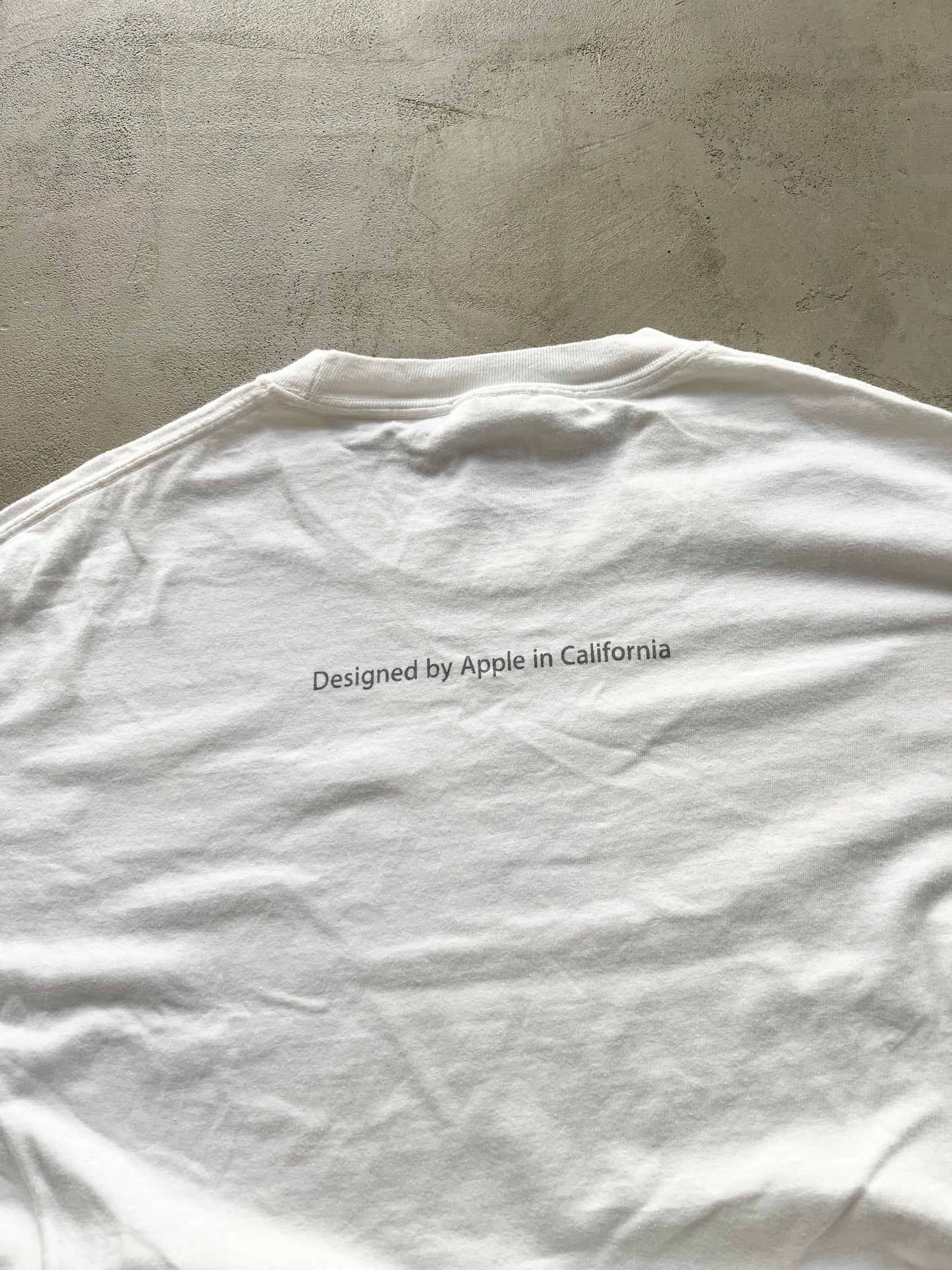 WHITE APPLE PROMO TEE - 2000S - L/XL