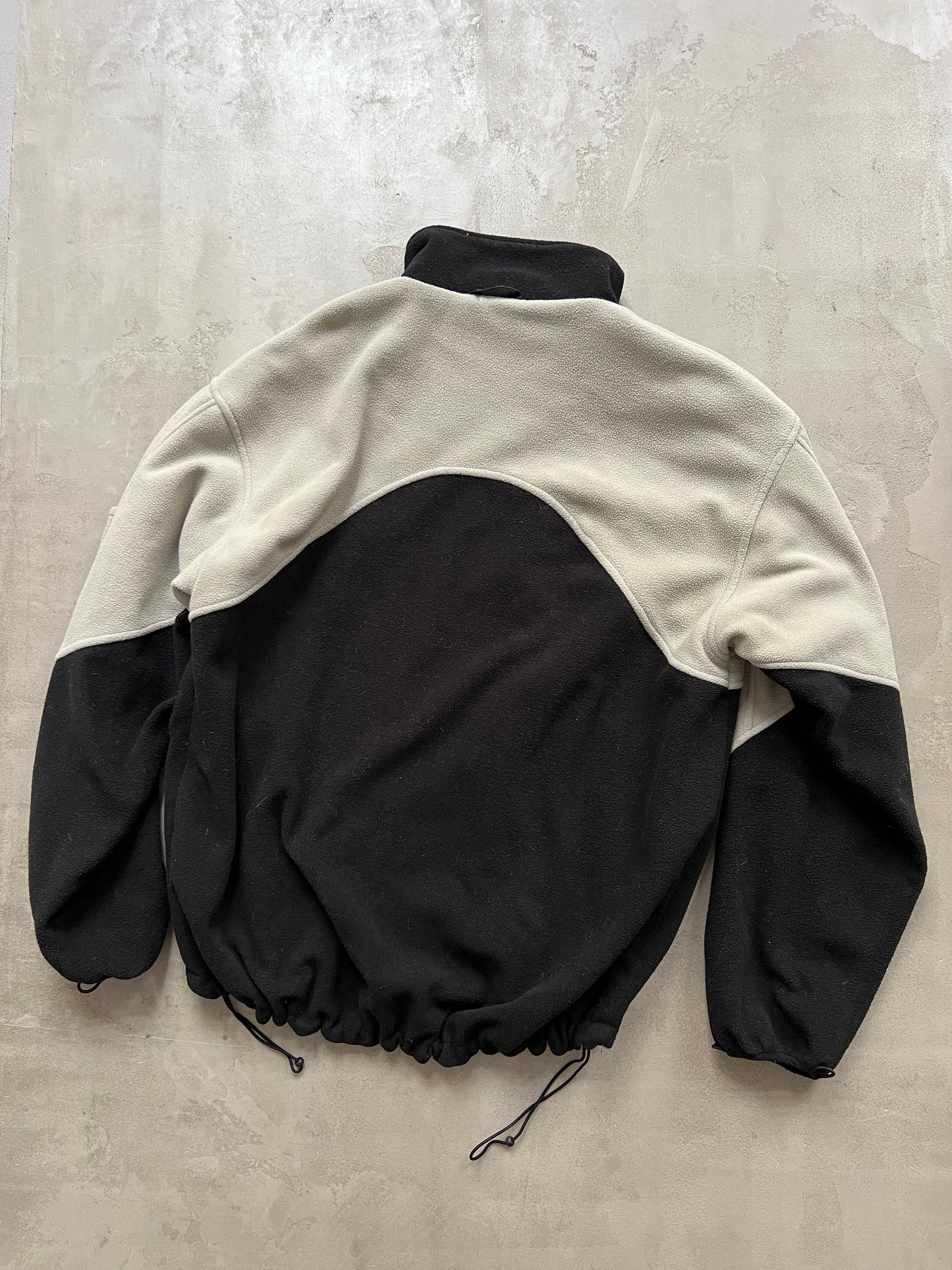 BEIGE/BLACK MERCEDES BENZ FLEECE - 1990S