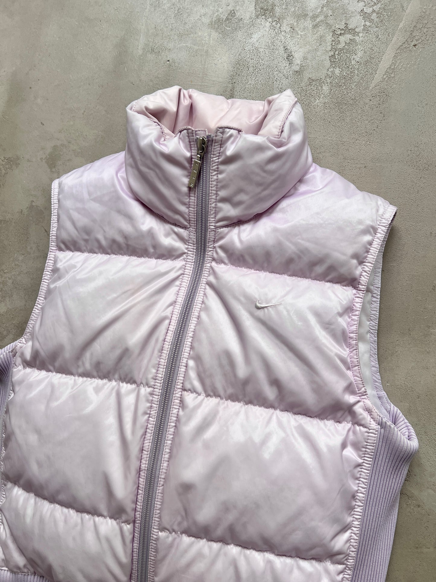 ROSÉ NIKE PUFFER VEST - 2000S - WMNS M/S