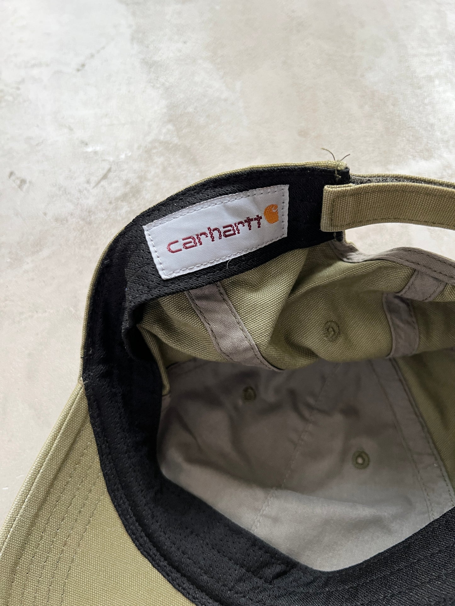 FADED OLIVE/KHAKI CARHARTT CAP - 1990S