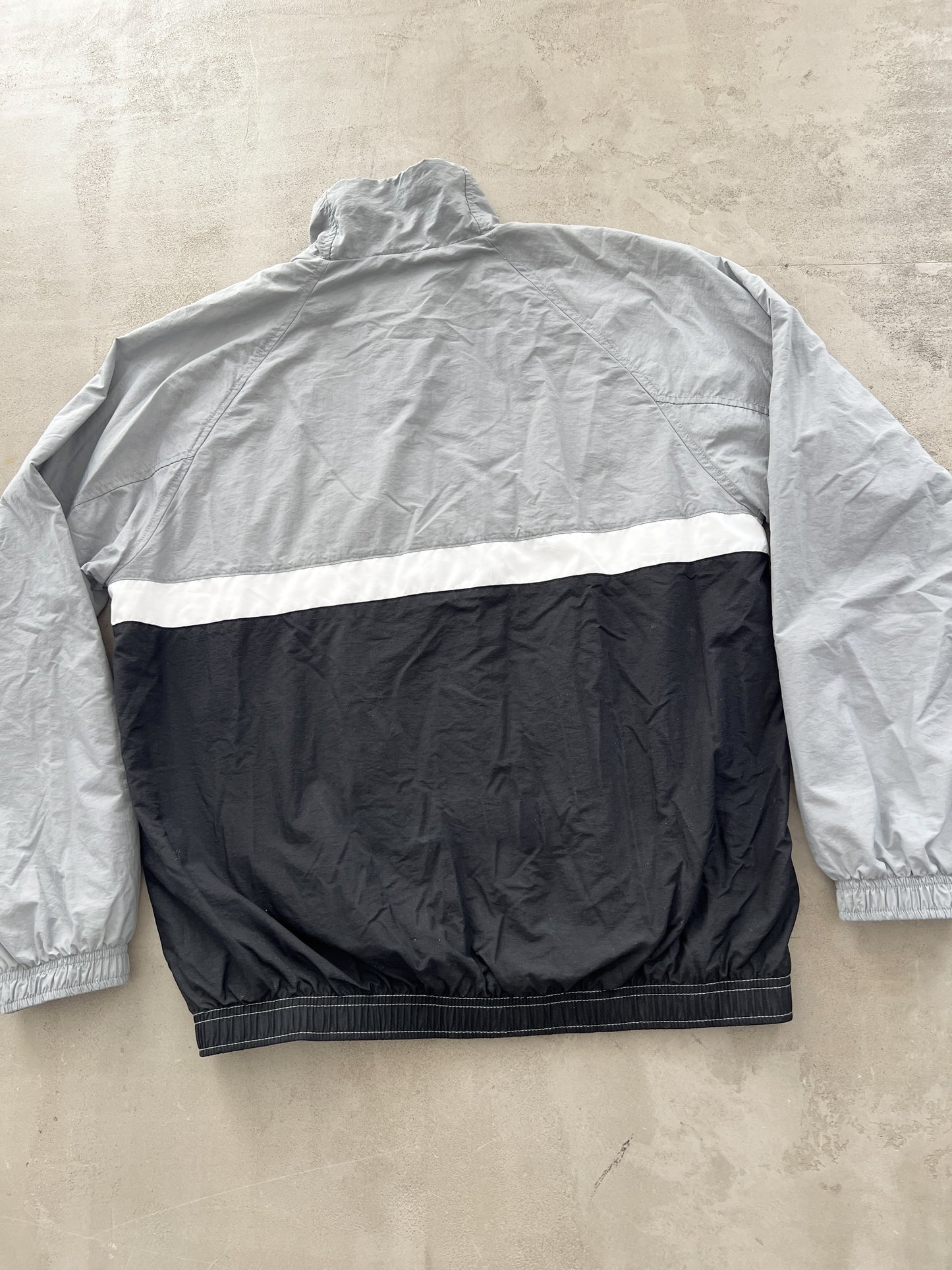 GREY NIKE TRACK JACKET - 2000S - M