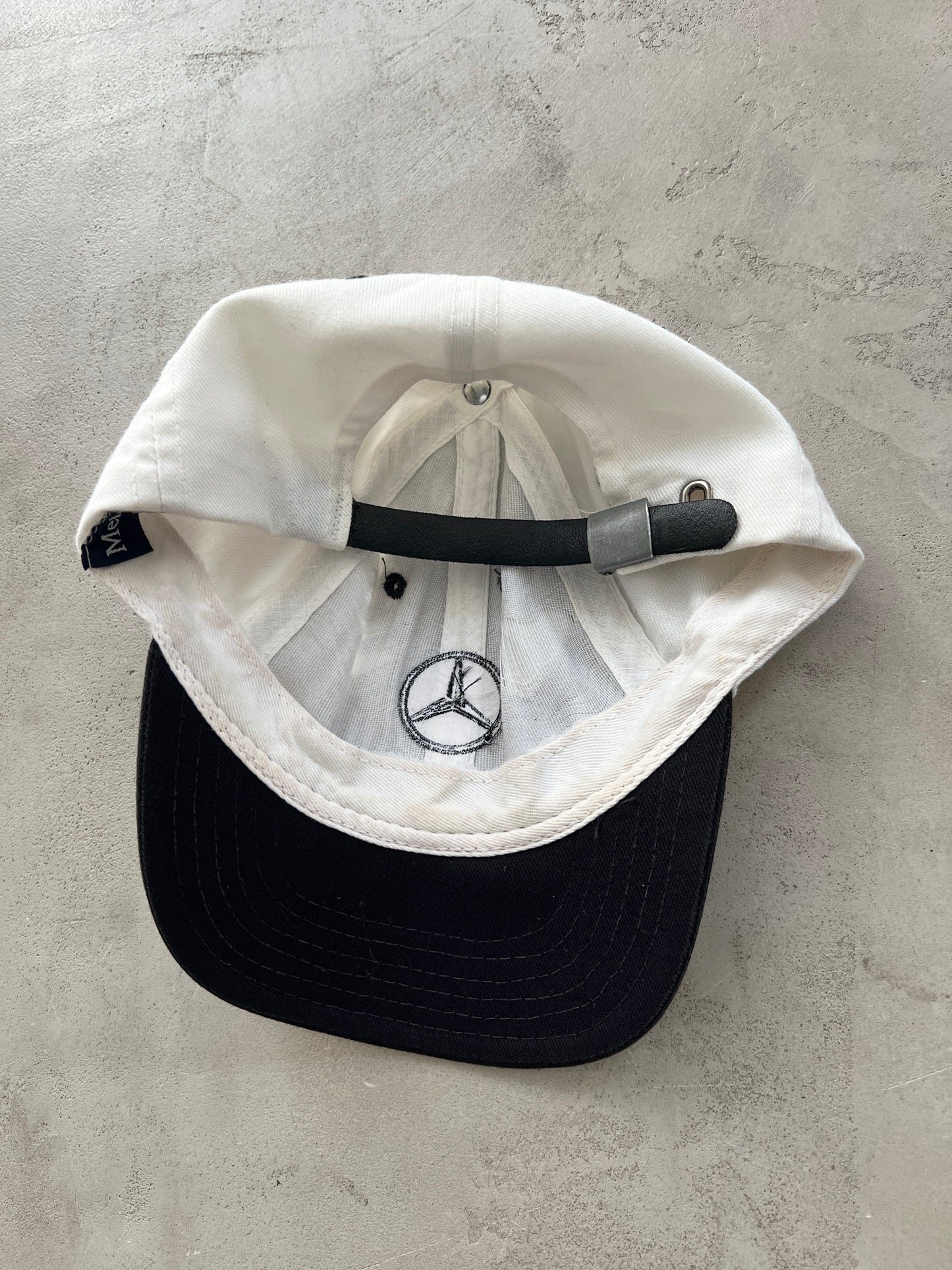 CREME/BLACK MERCEDES BENZ CAP - 1990S