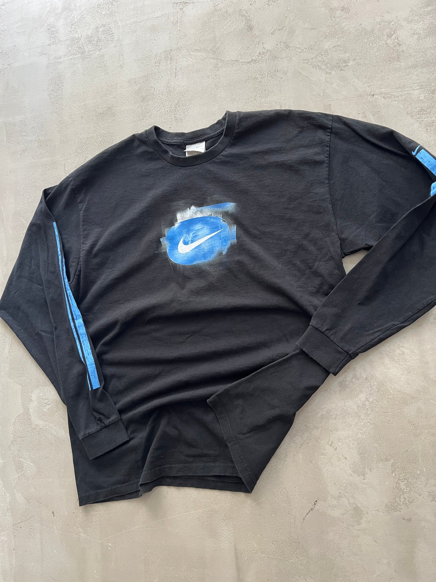 BLACK NIKE LONGSLEEVE - 1990S - XL