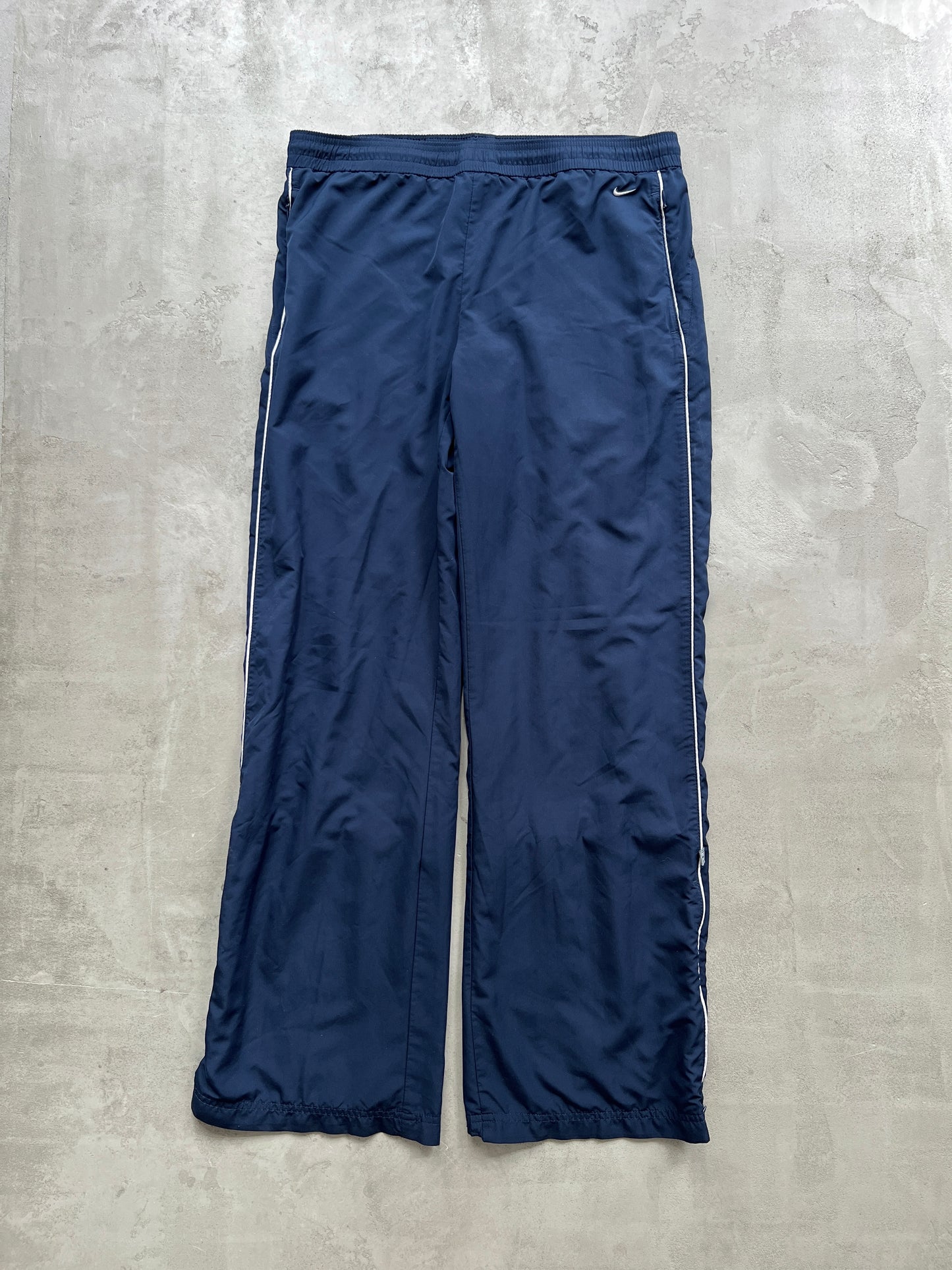 NAVY NIKE TRACK PANTS - 2000S - WMNS S