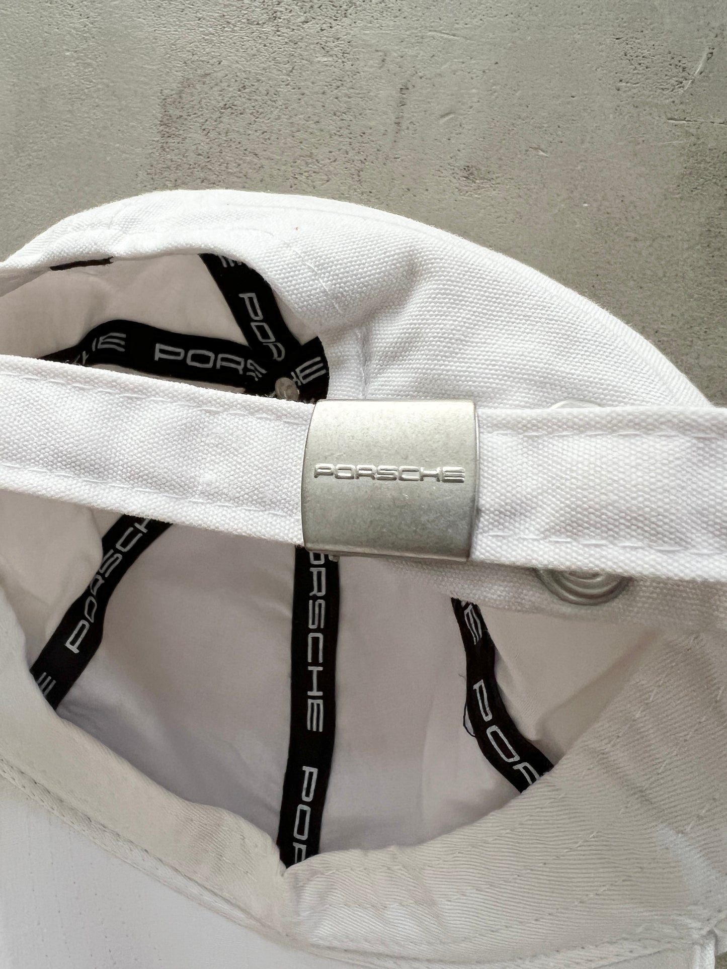 WHITE PORSCHE CAP - 2000S