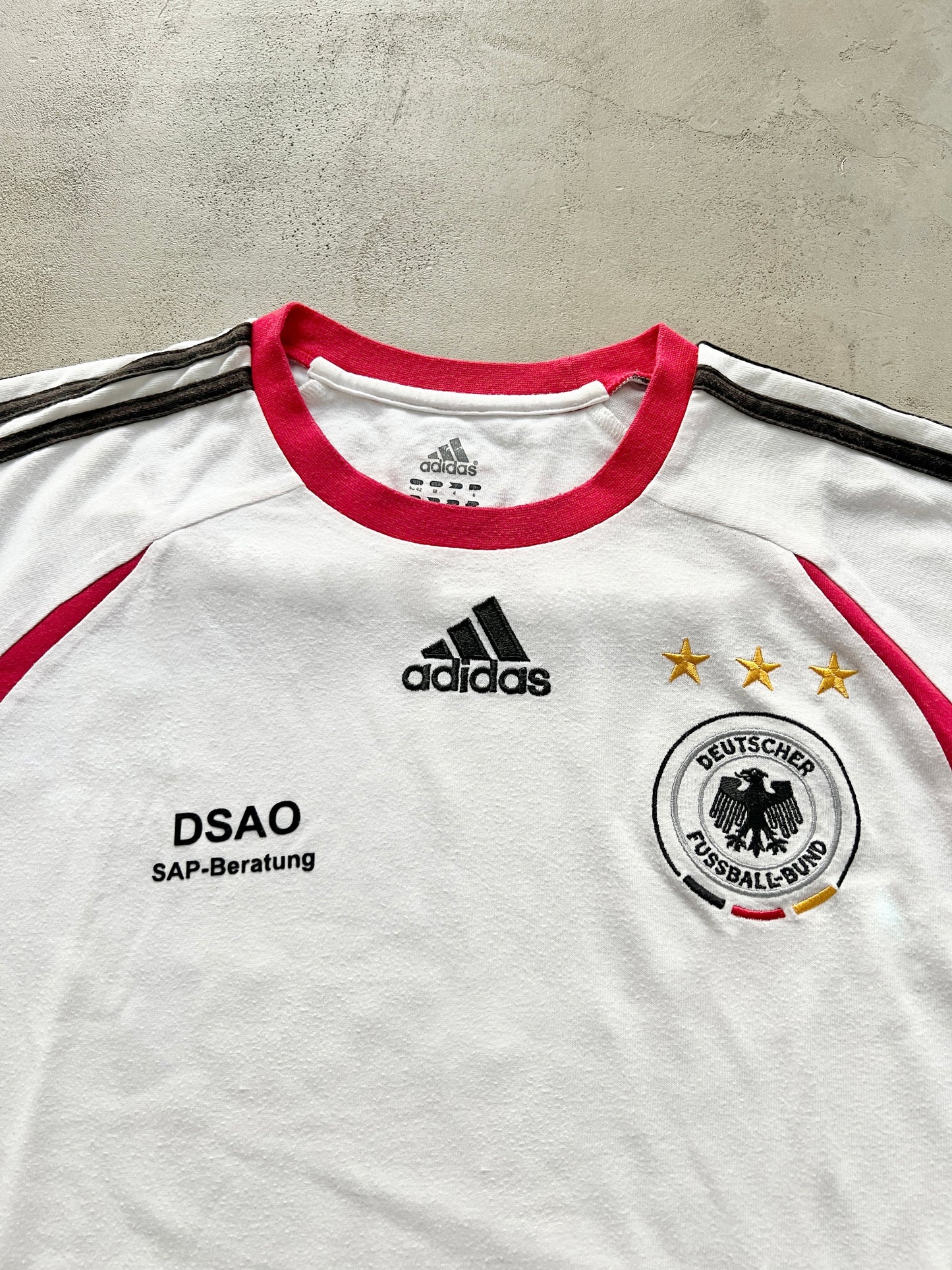 WHITE/RED GERMANY WORLD CUP 2006 TEE  - L