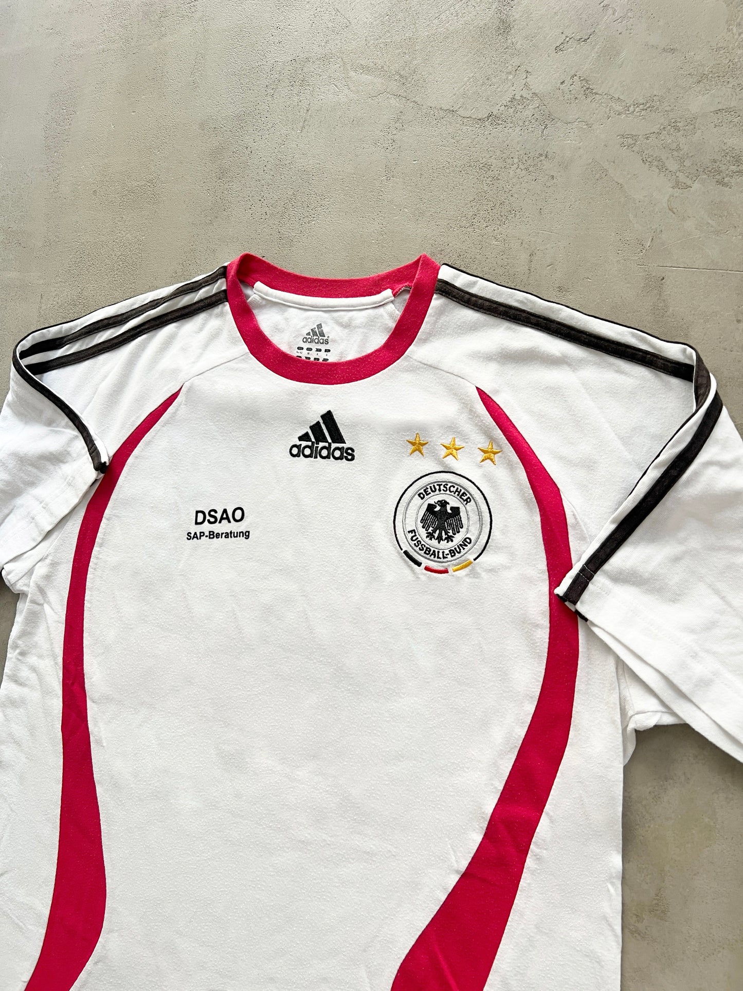 WHITE/RED GERMANY WORLD CUP 2006 TEE  - L