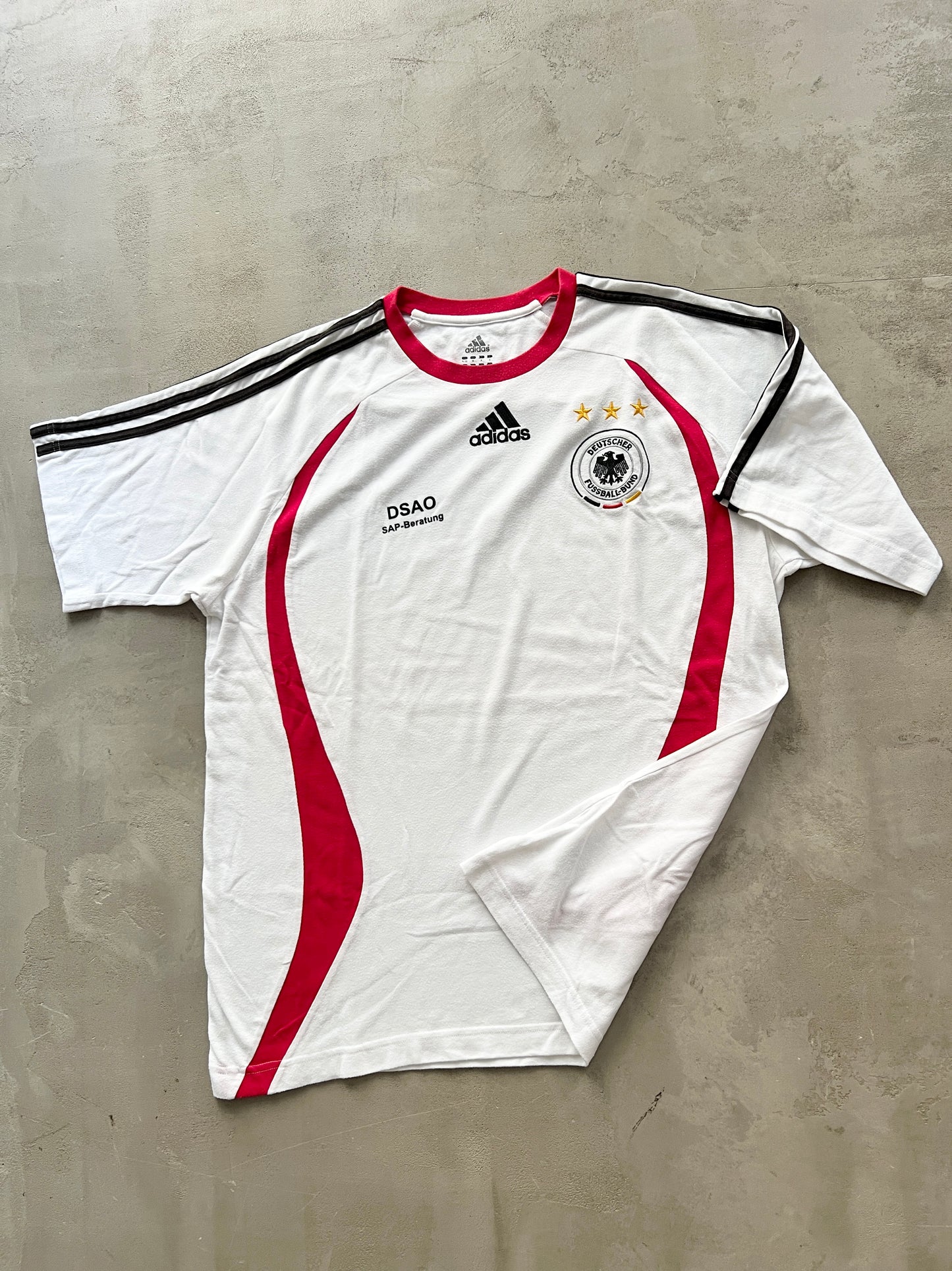 WHITE/RED GERMANY WORLD CUP 2006 TEE  - L