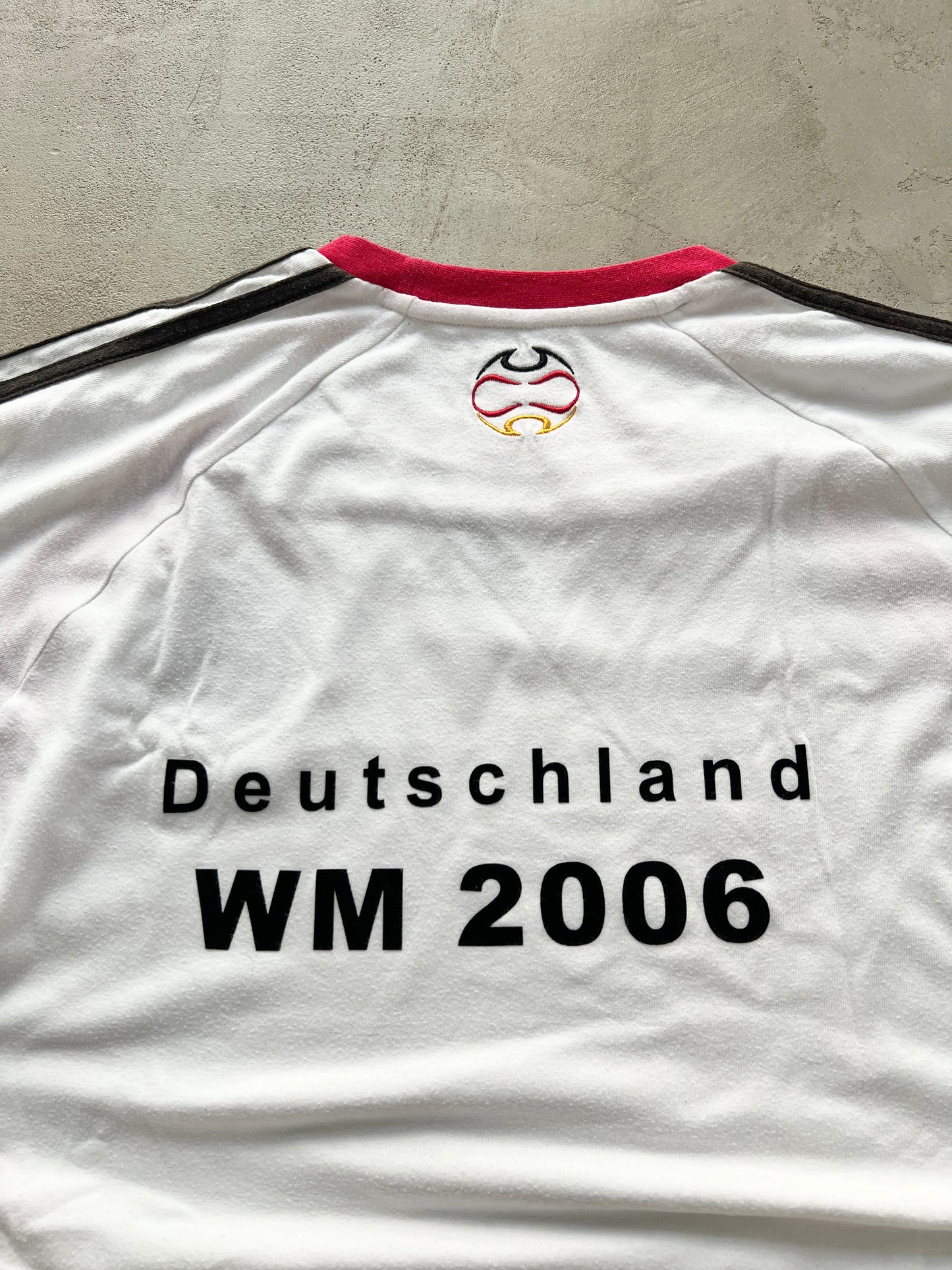 WHITE/RED GERMANY WORLD CUP 2006 TEE  - L