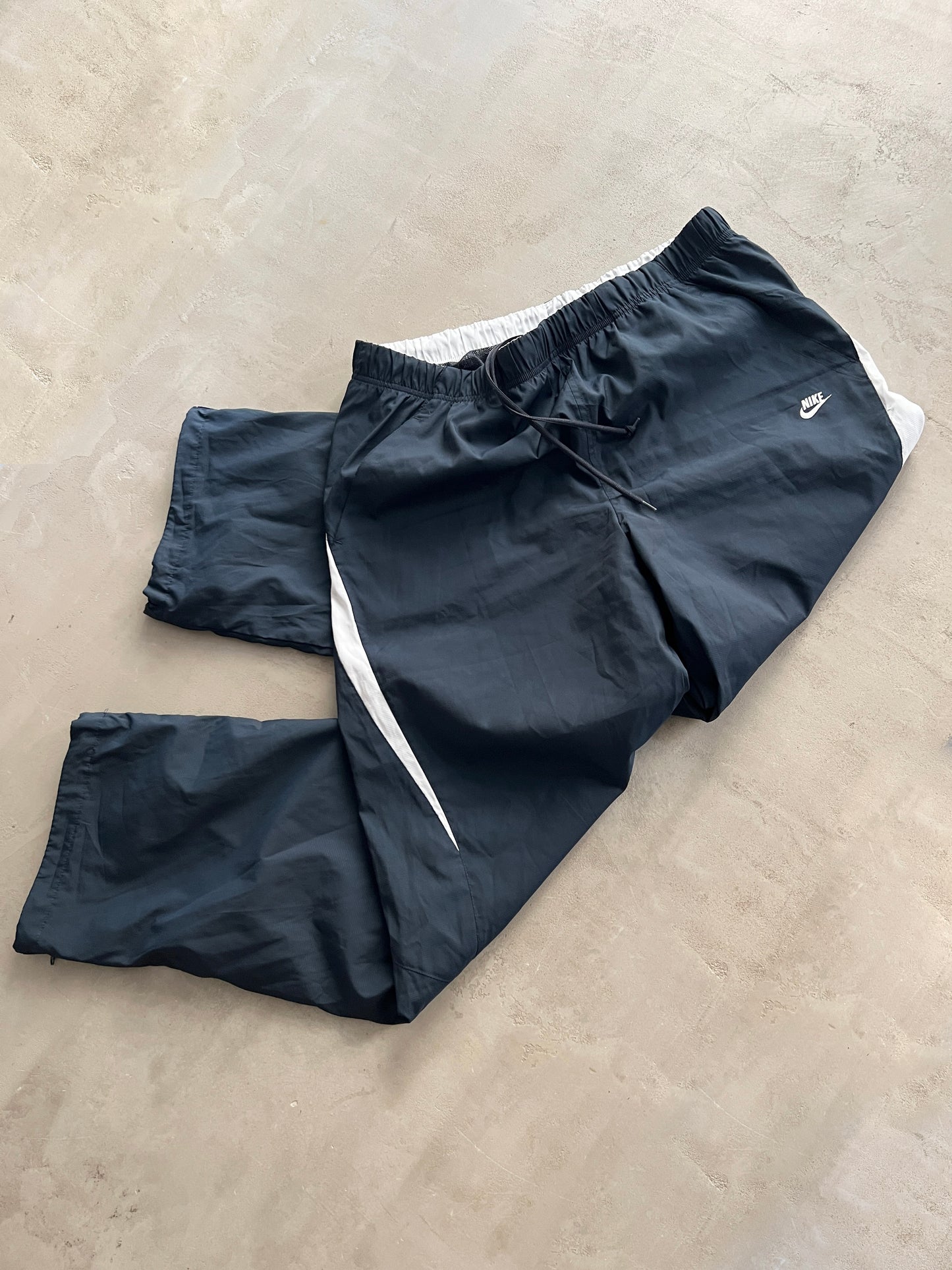 NAVY/WHITE NIKE TRACK PANTS - 2000S - XL/XXL