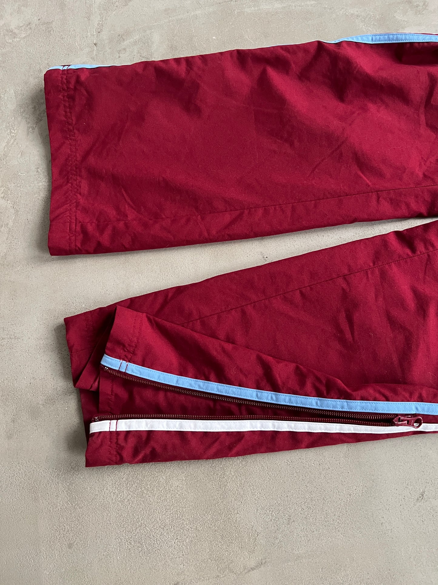 WINE RED NIKE TRACK PANTS - 2000S - S/M