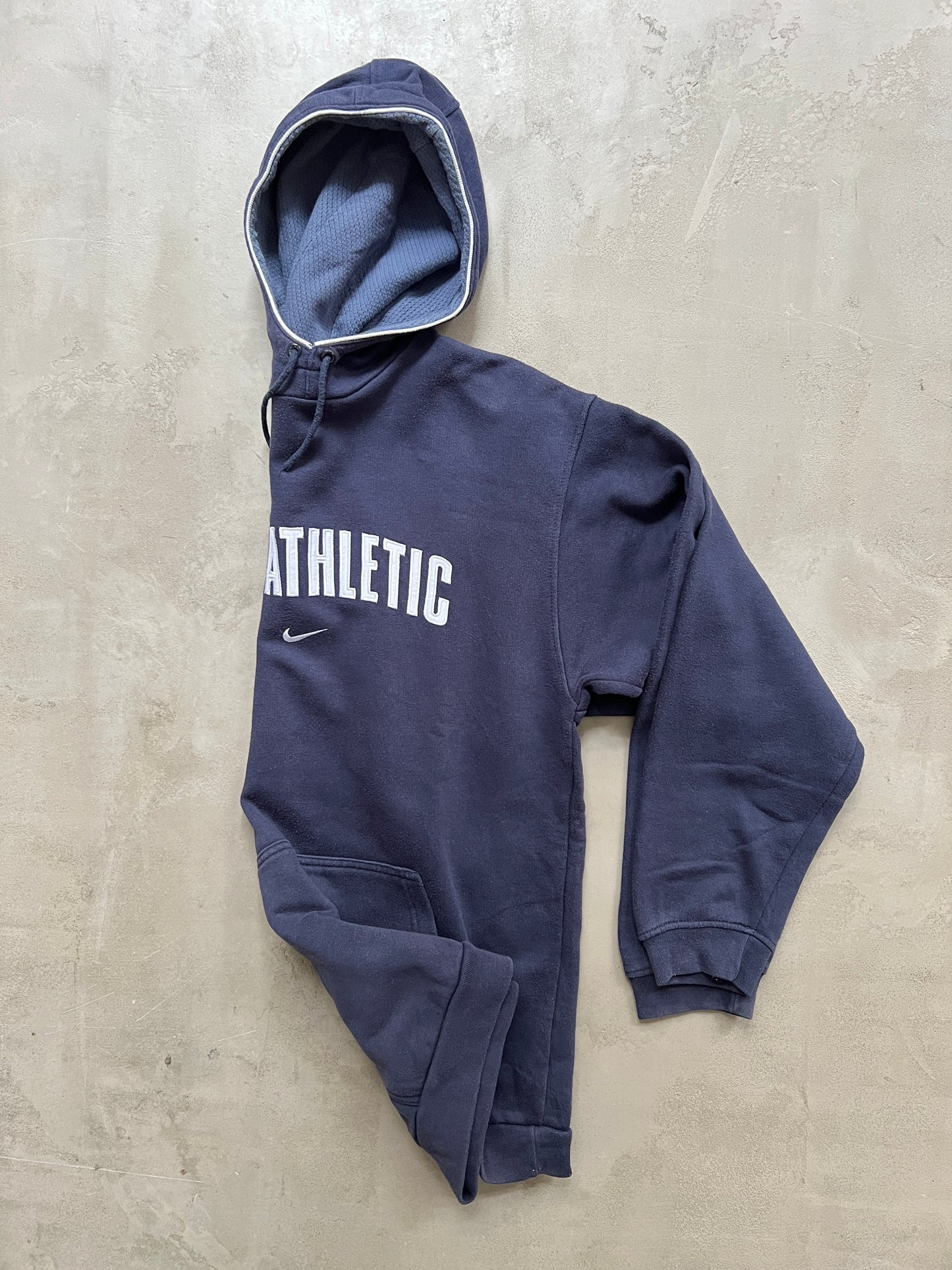 NAVY NIKE ATHLETIC HOODIE - 2000S - L