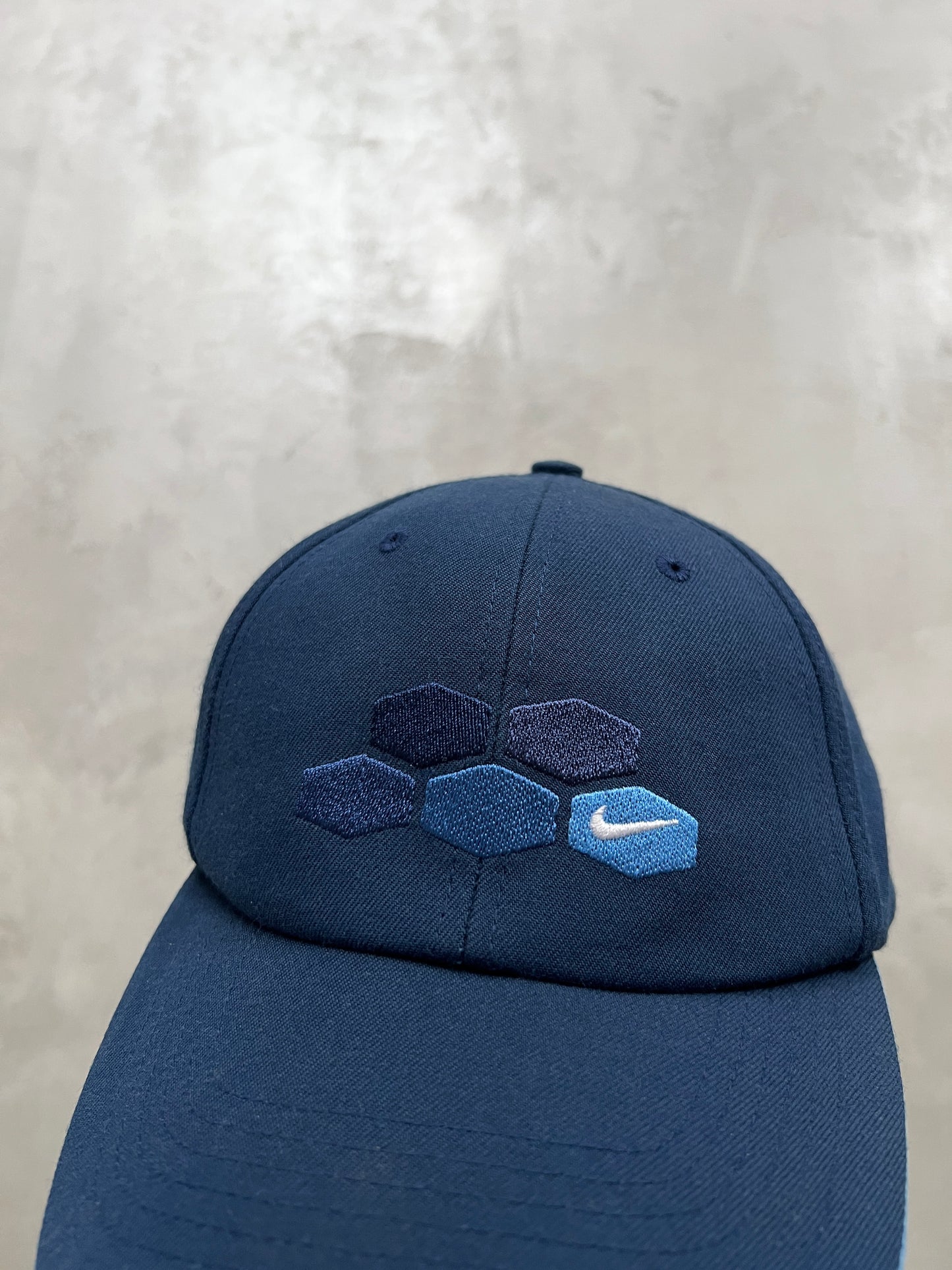 NAVY NIKE CAP - 2000S