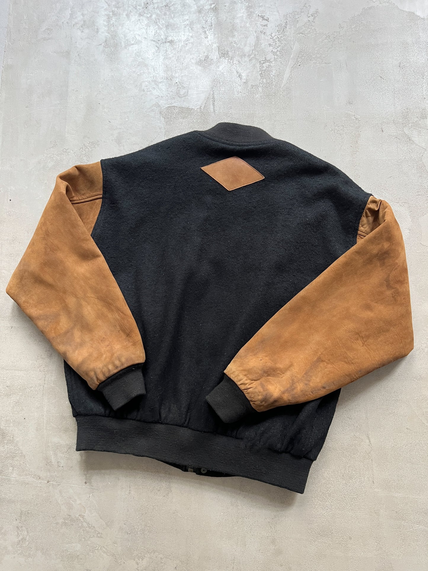 BLACK/BEIGE PORSCHE BOMBER JACKET - 1990S - L/M