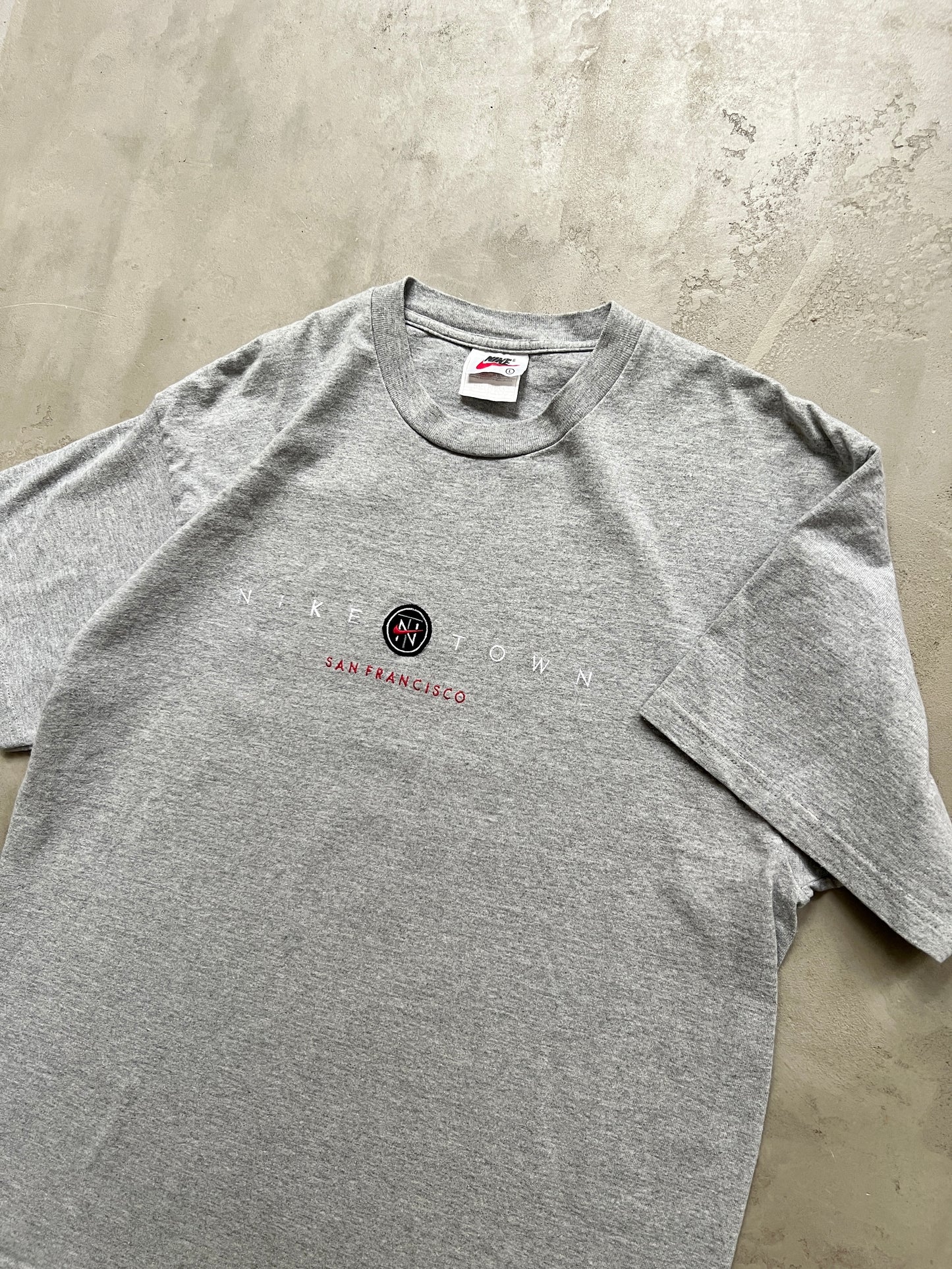 GREY NIKE TOWN SAN FRANCISCO TEE- 1990S - XL