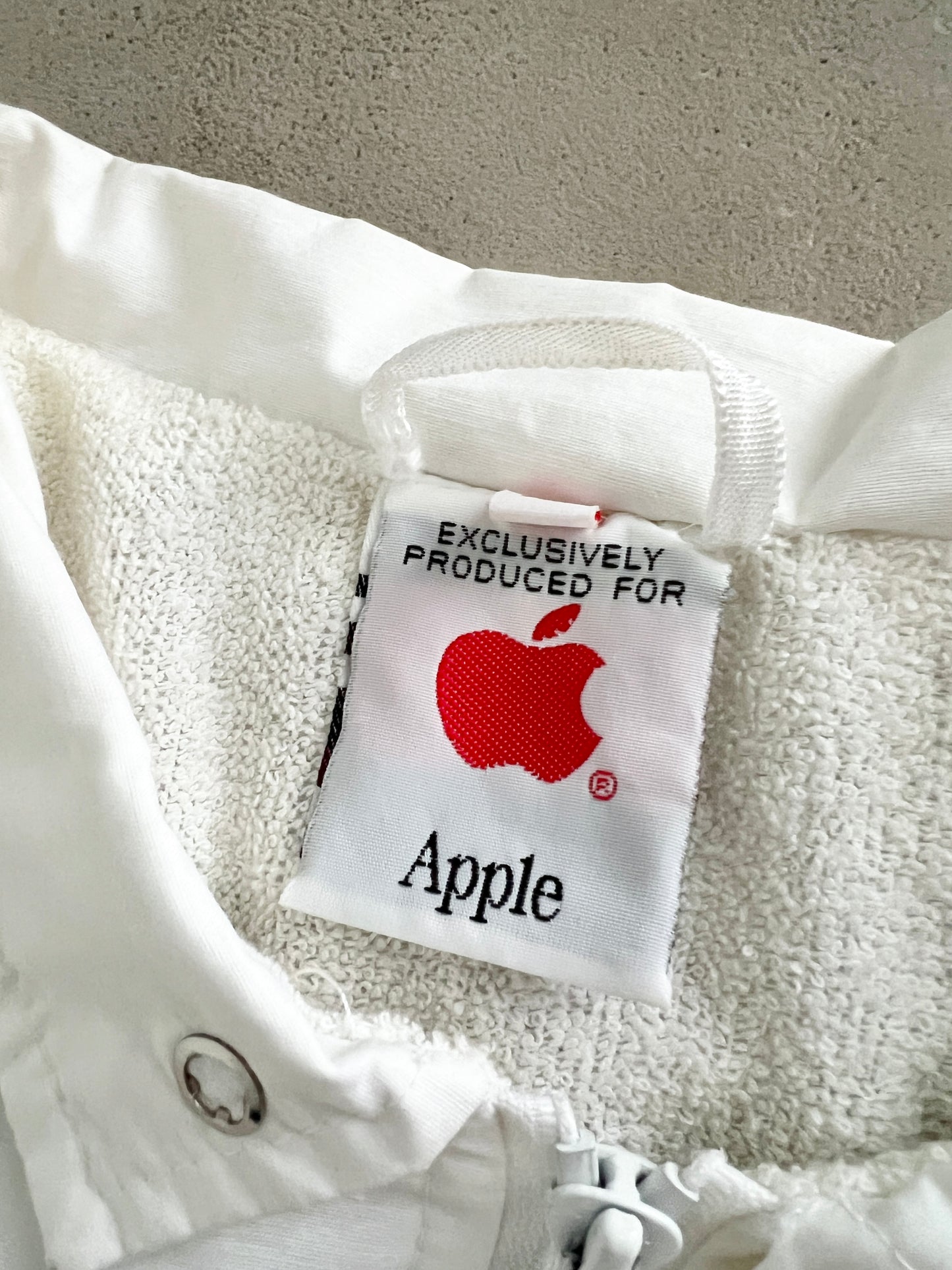 WHITE APPLE JACKET - 1980S - L/M