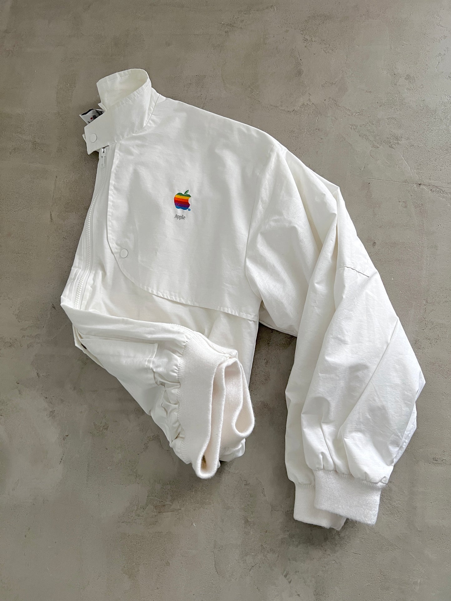 WHITE APPLE JACKET - 1980S - L/M