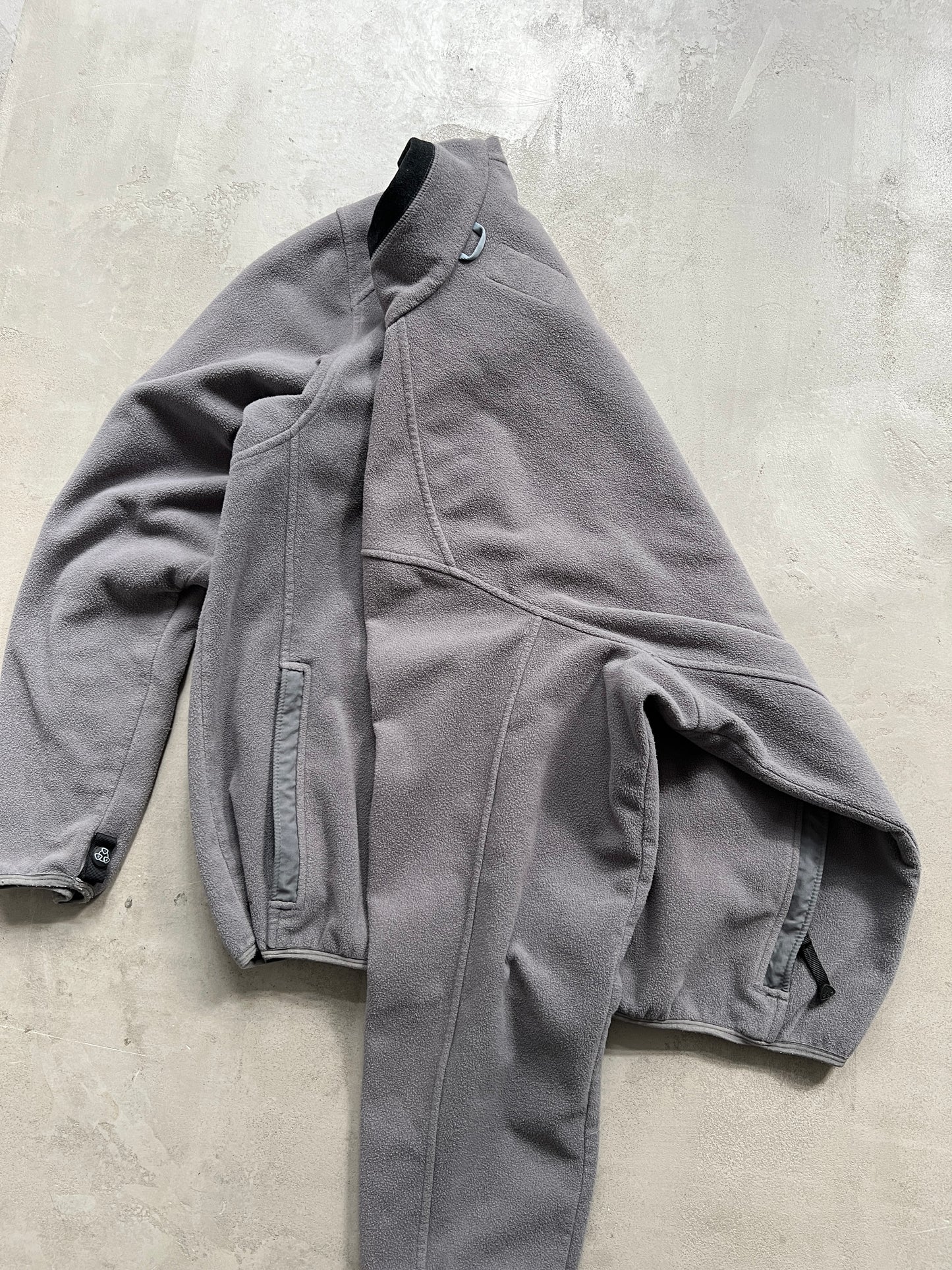 GREY/MAUVE ACG NIKE FLEECE - 2000S - L