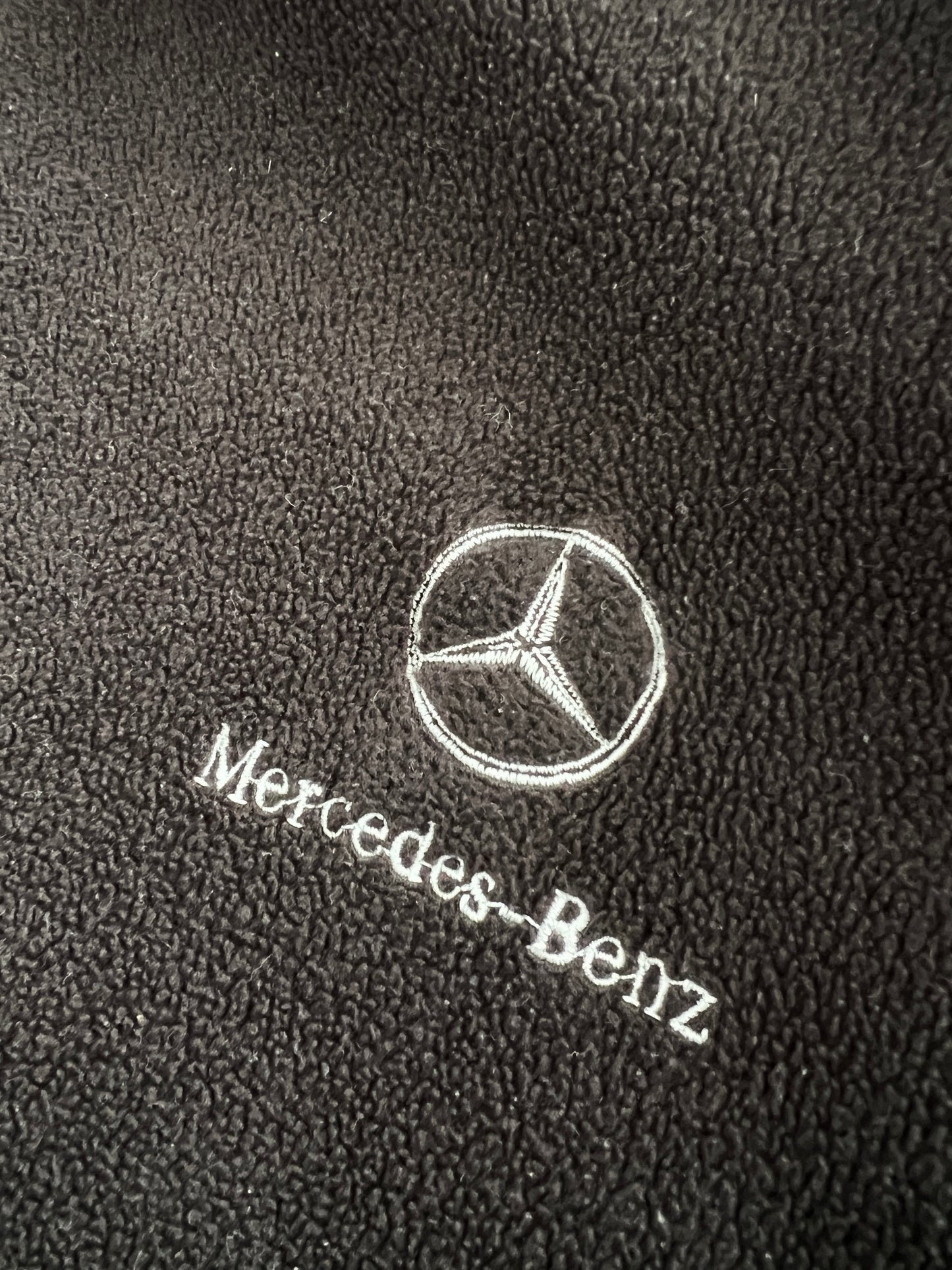 BLACK MERCEDES BENZ FLEECE - 2000S - L/XL