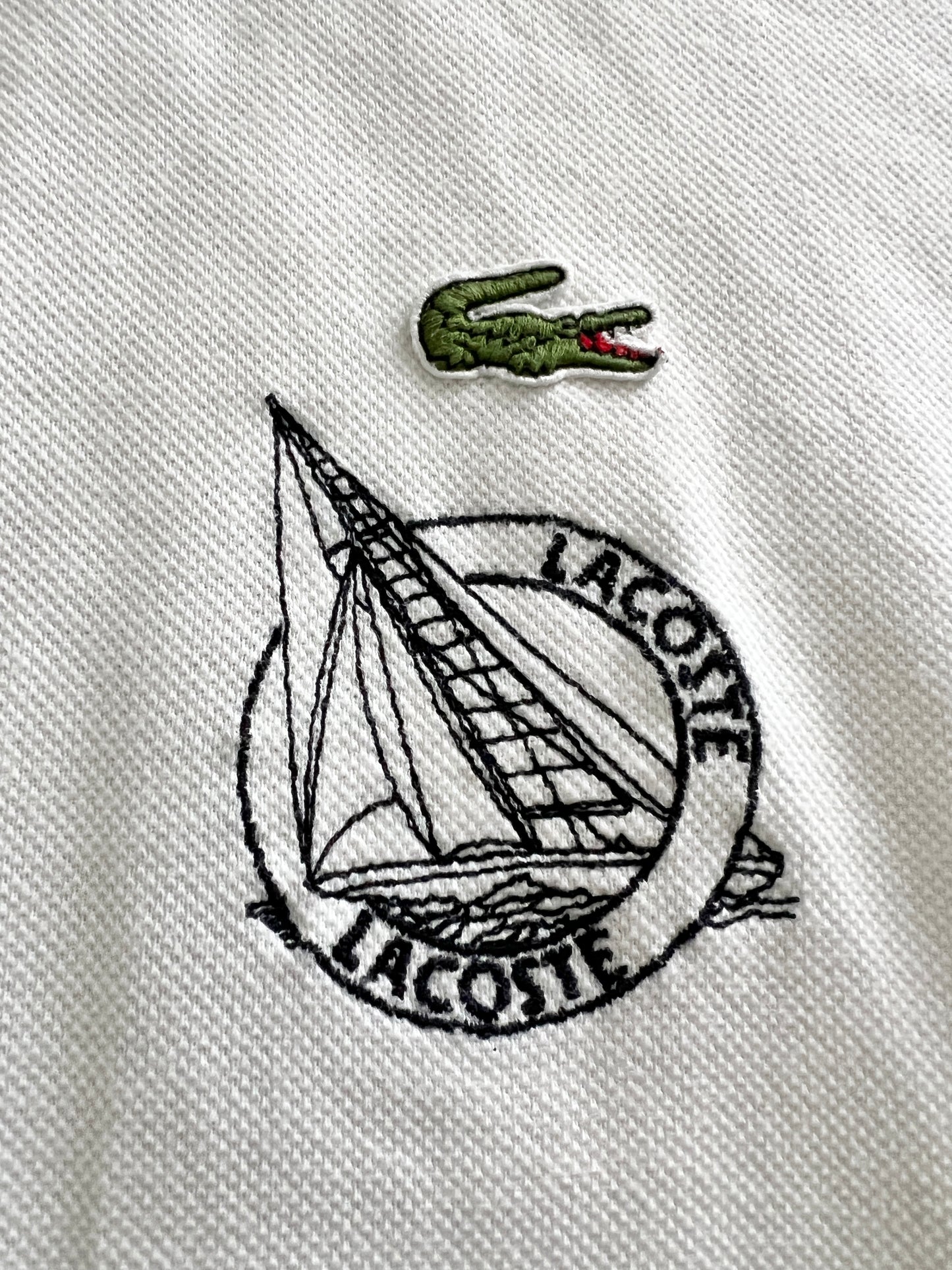 WHITE LACOSTE SAILING SWEATER - 1990S - M